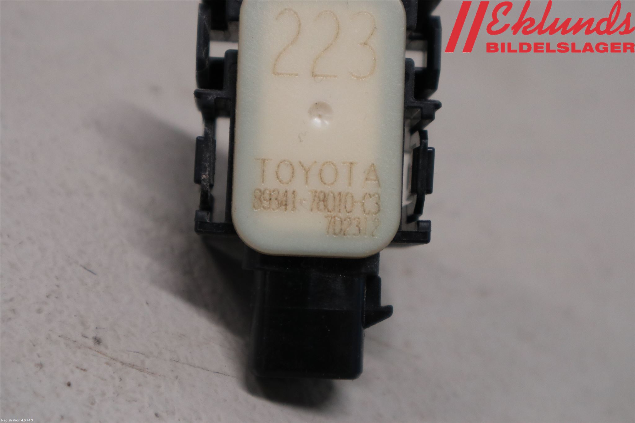 Lexus IS 250/350 14-20 Parkeringshjälp Backsensor