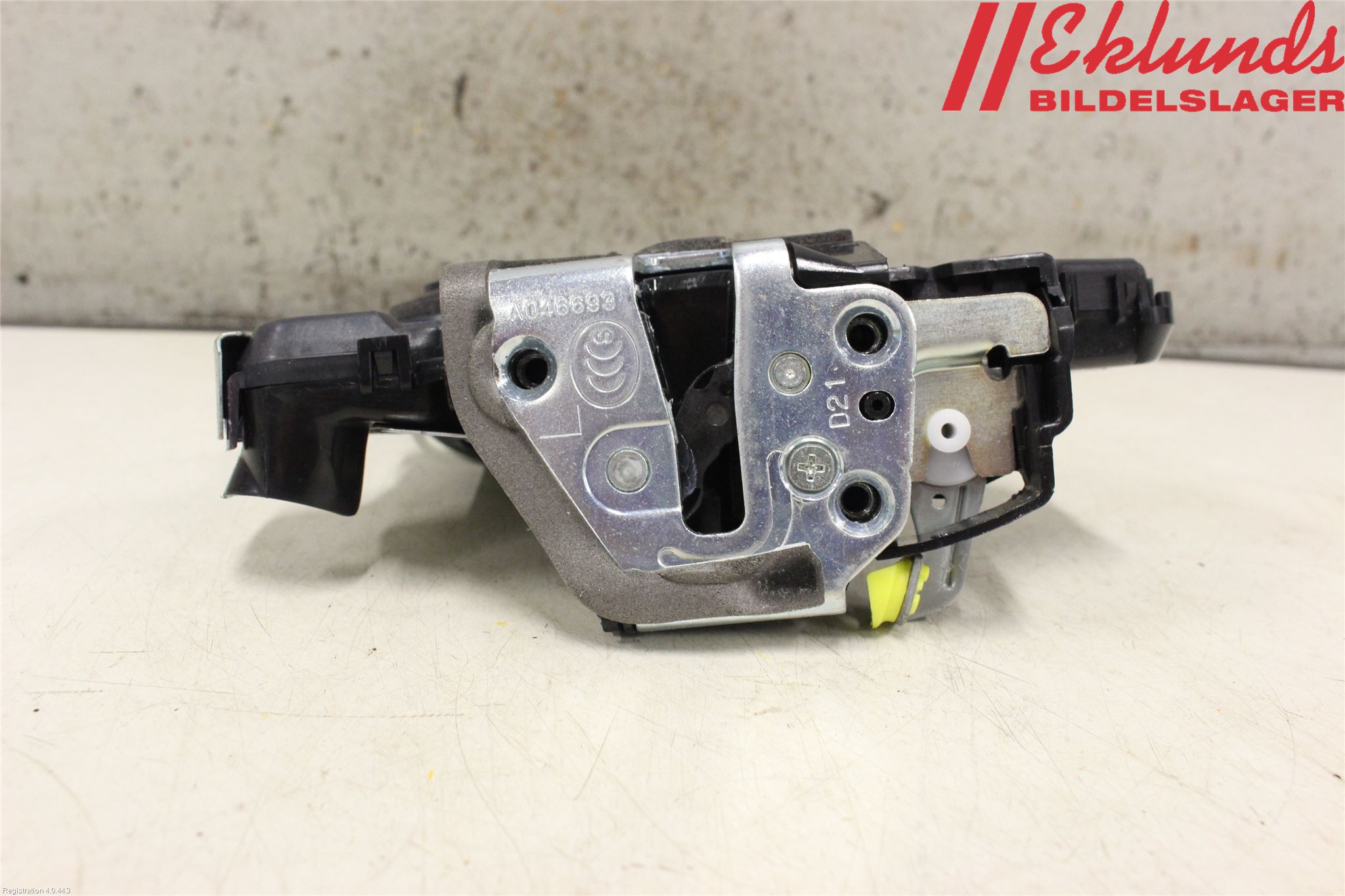 Lexus IS 250/350 14-20 Låskista-Dörrlås