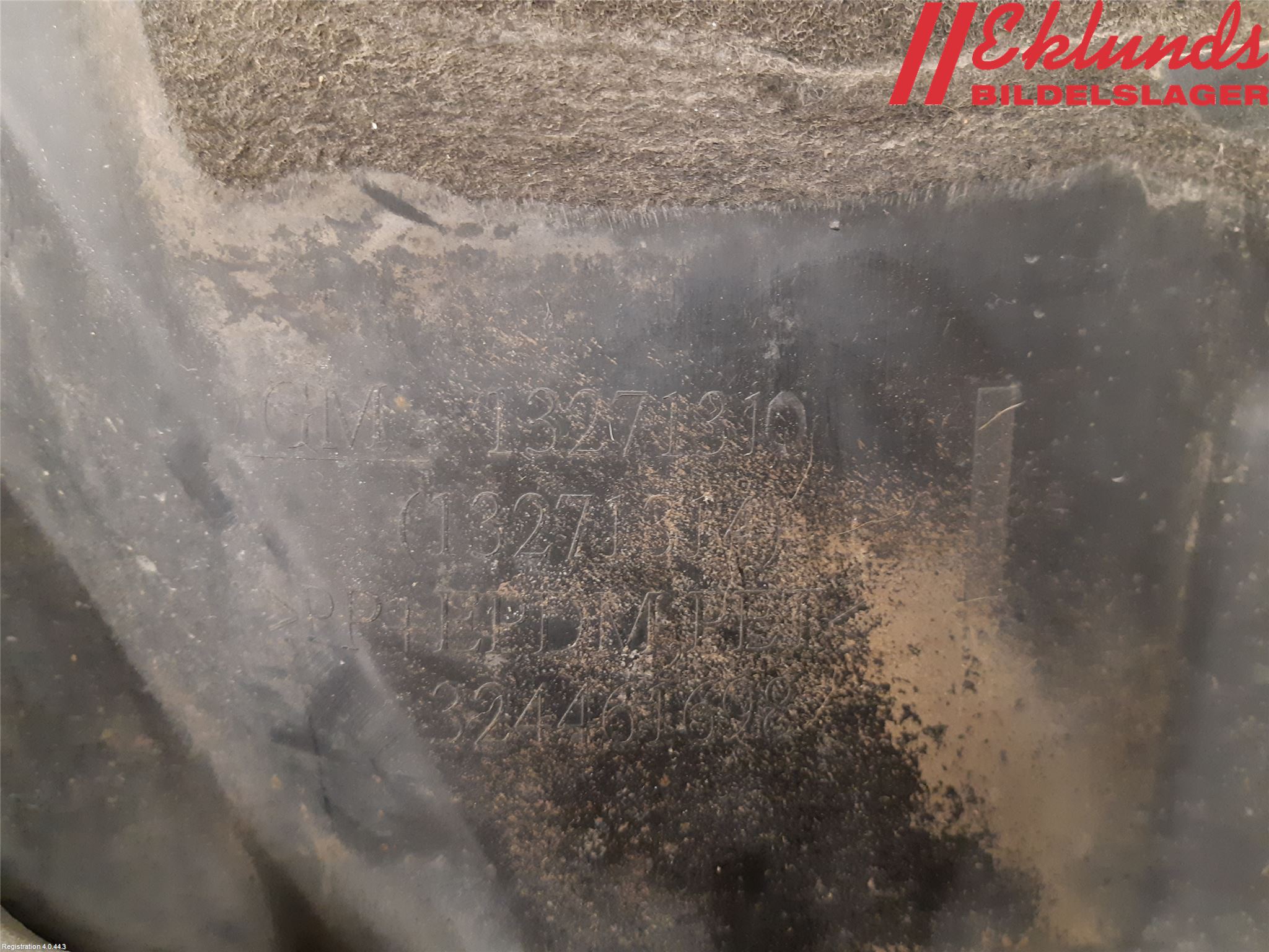 Opel ASTRA J 10-15 Skärm Inner