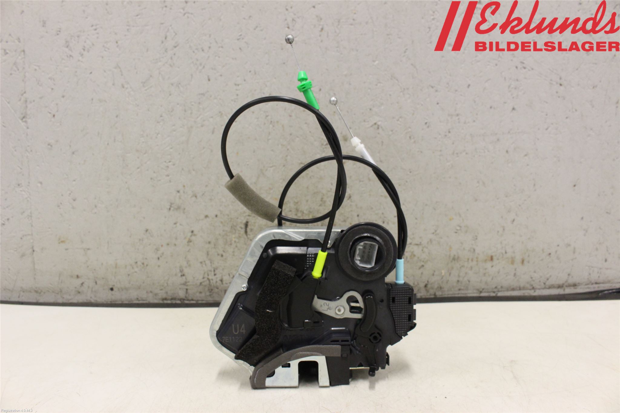 Lexus IS 250/350 14-20 Låskista-Dörrlås