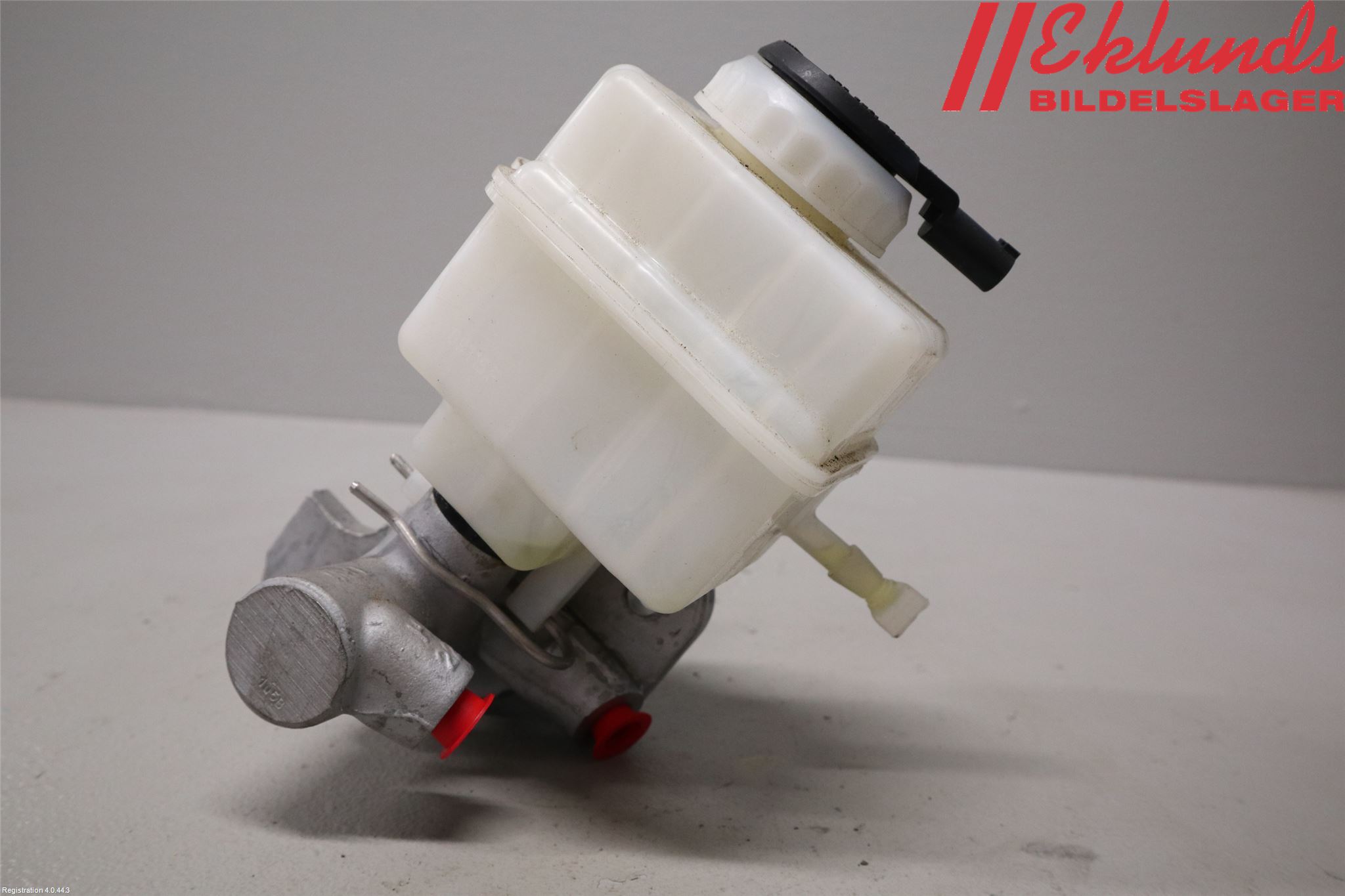 BMW 5 F10/F11/F18 09-17 Broms Huvudcylinder