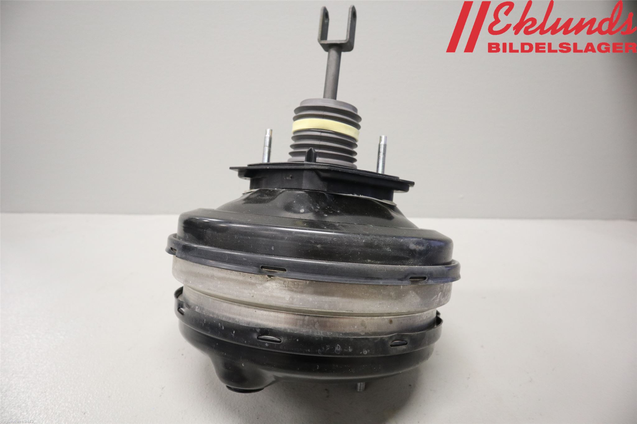 BMW 5 F10/F11/F18 09-17 Bromsservo