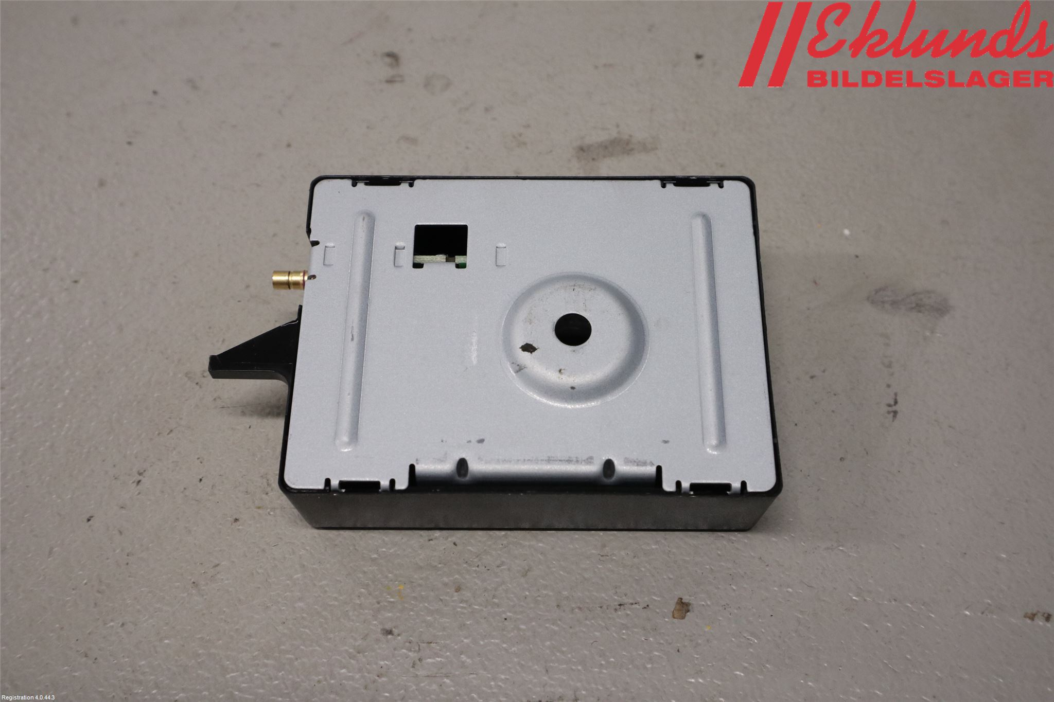 BMW 5 F10/F11/F18 09-17 Antennförstärkare