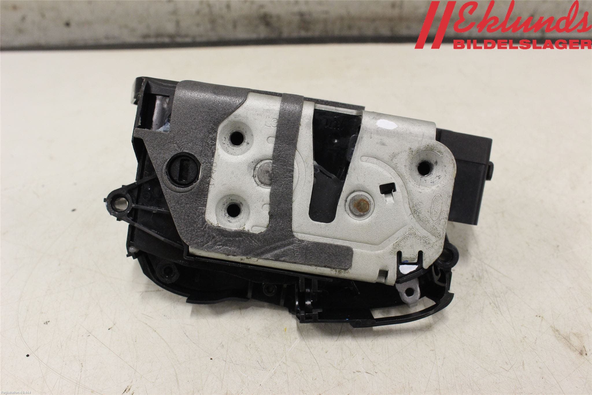 Ford RANGER EU 12-23 Låskista-Dörrlås