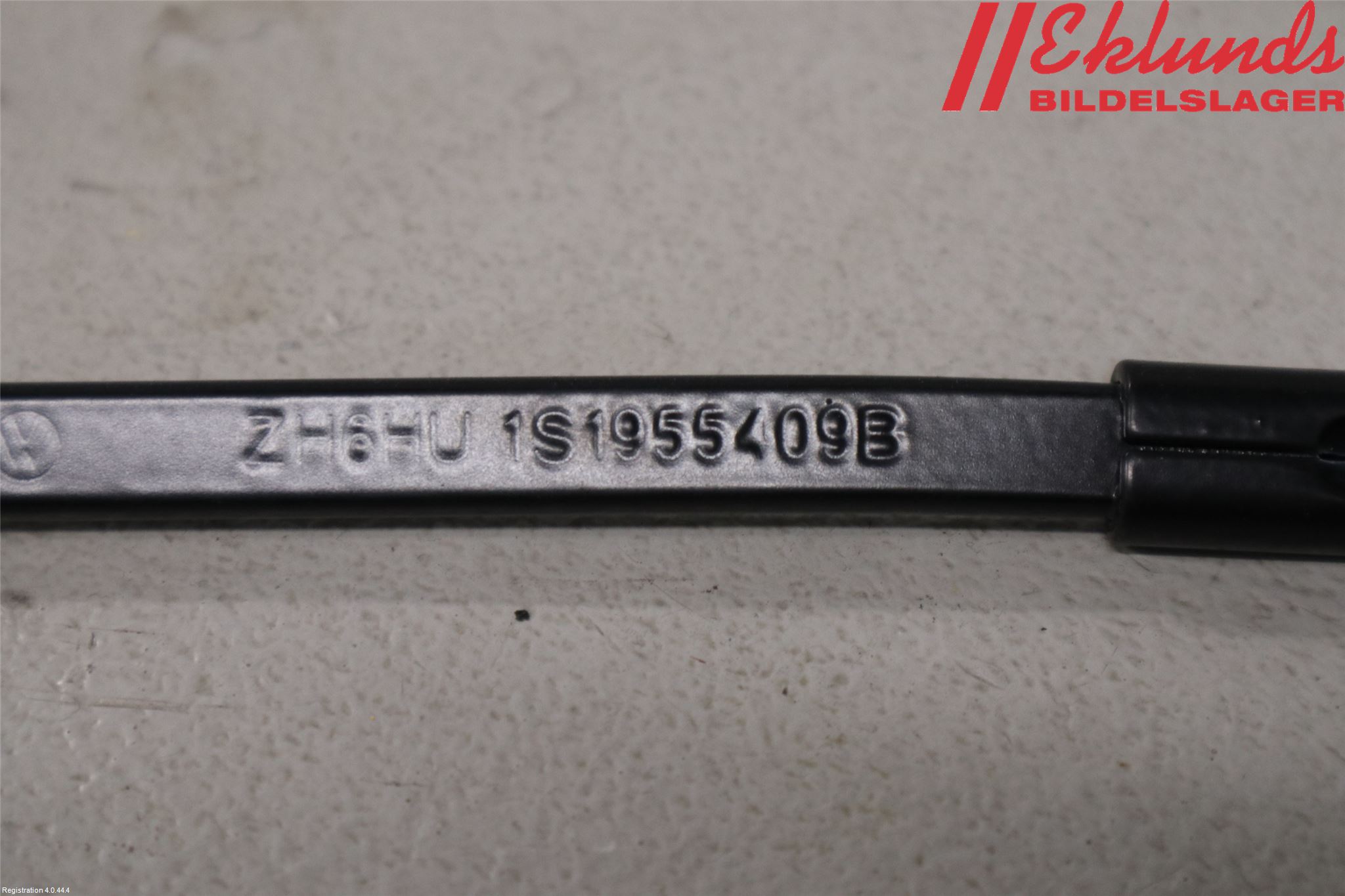 Skoda CITIGO / CITIGO E IV Torkararm Armar Vindruta