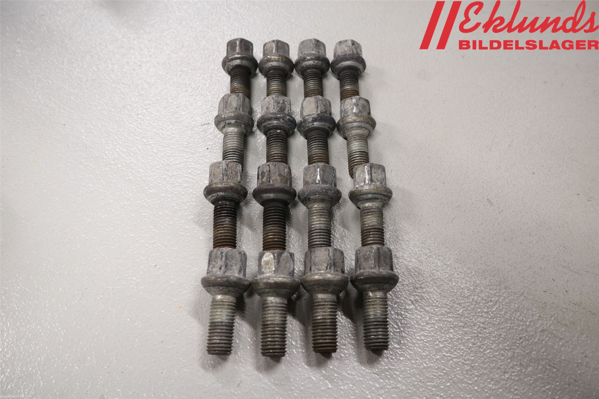 Skoda CITIGO / CITIGO E IV Hjulmutter-Bult-Sats