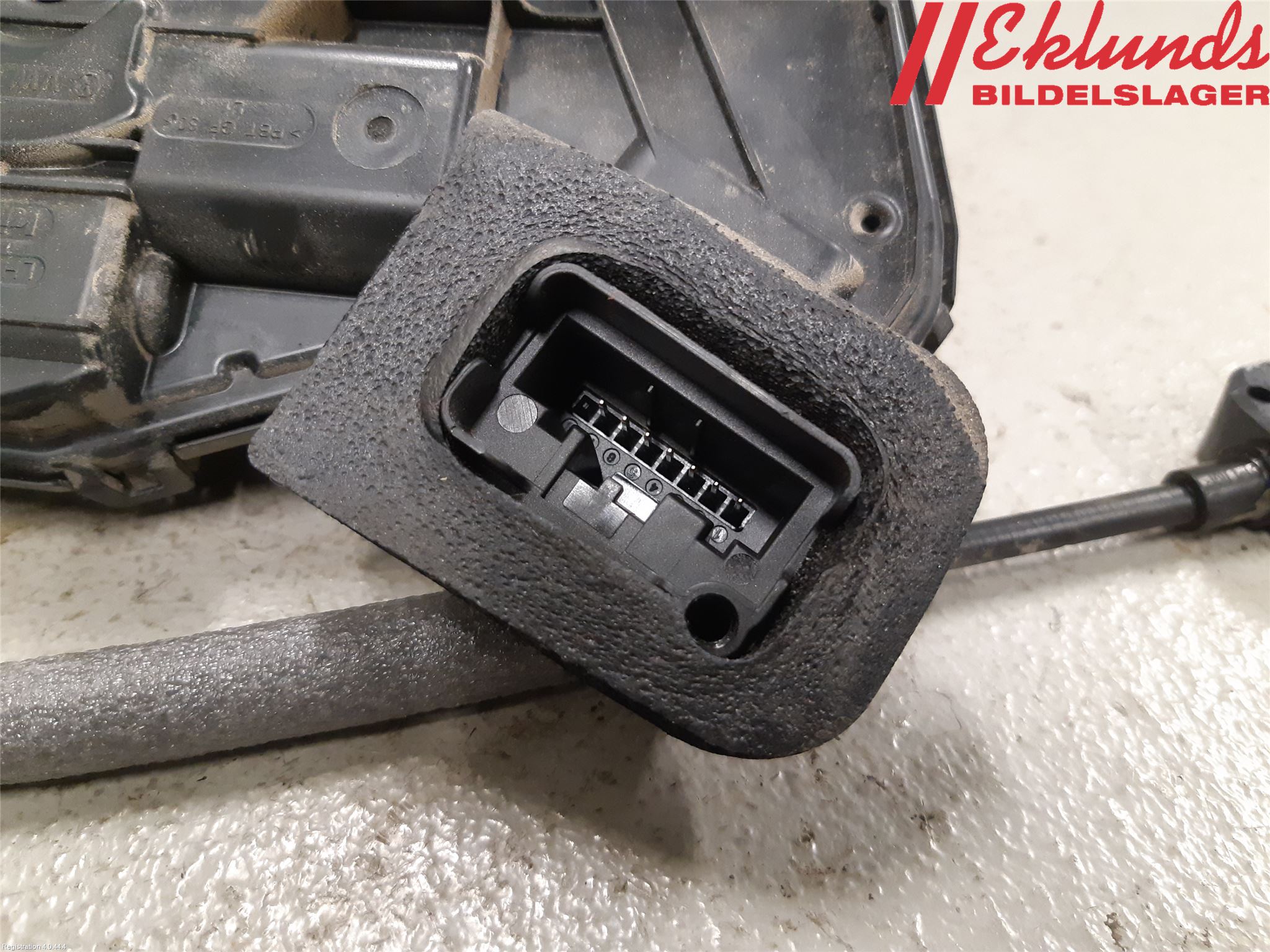 Volkswagen VW CADDY 16-20 Låskista-Dörrlås