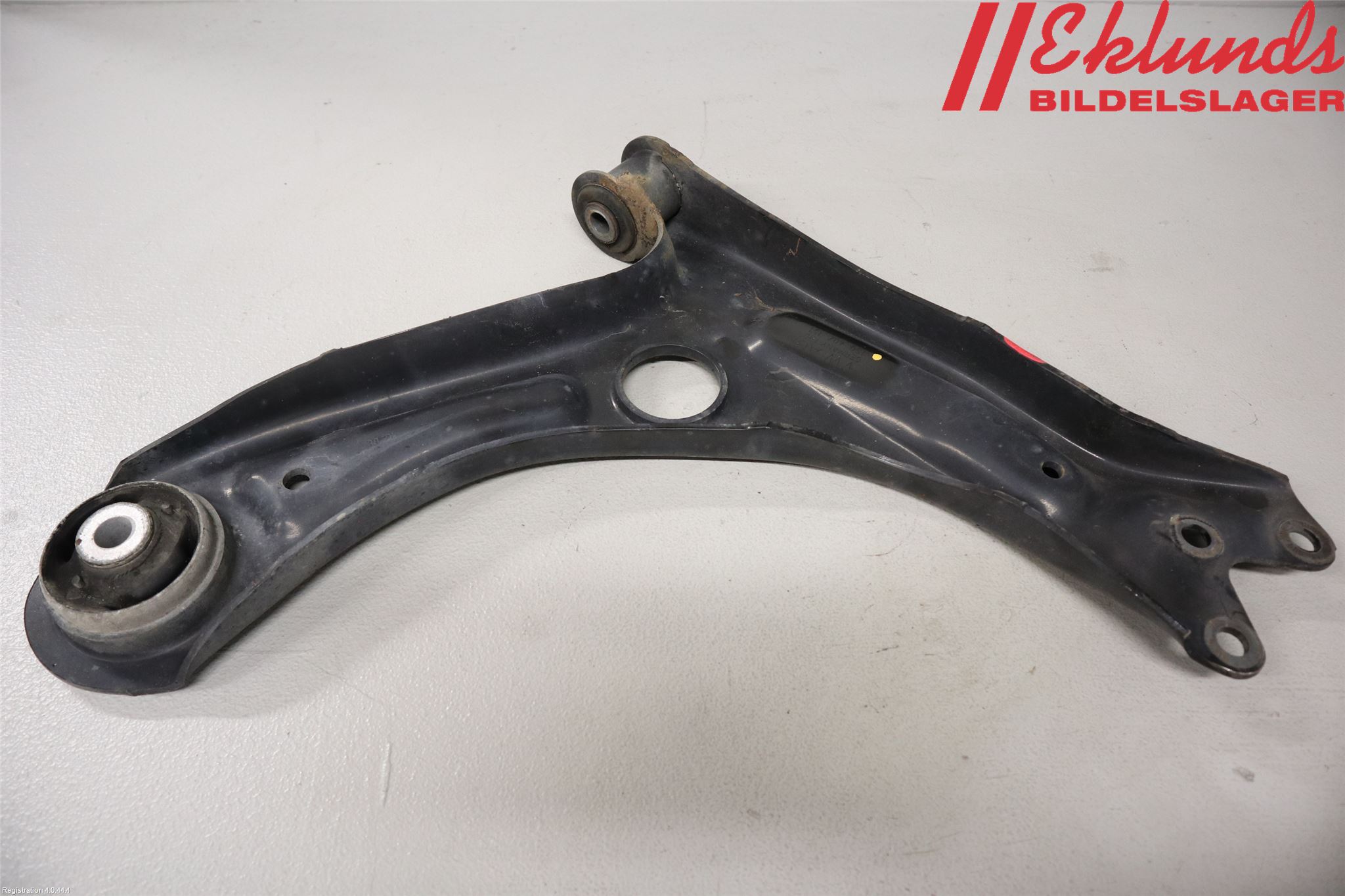 Skoda CITIGO / CITIGO E IV Bärarm Fram Undre Vä