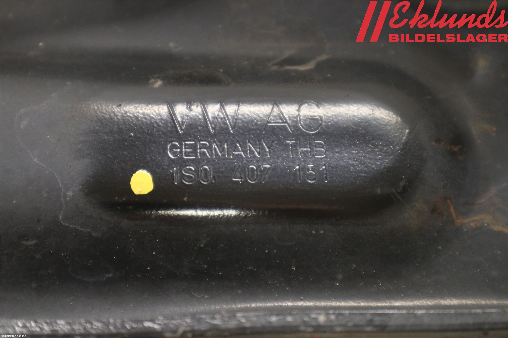 Skoda CITIGO / CITIGO E IV Bärarm Fram Undre Vä