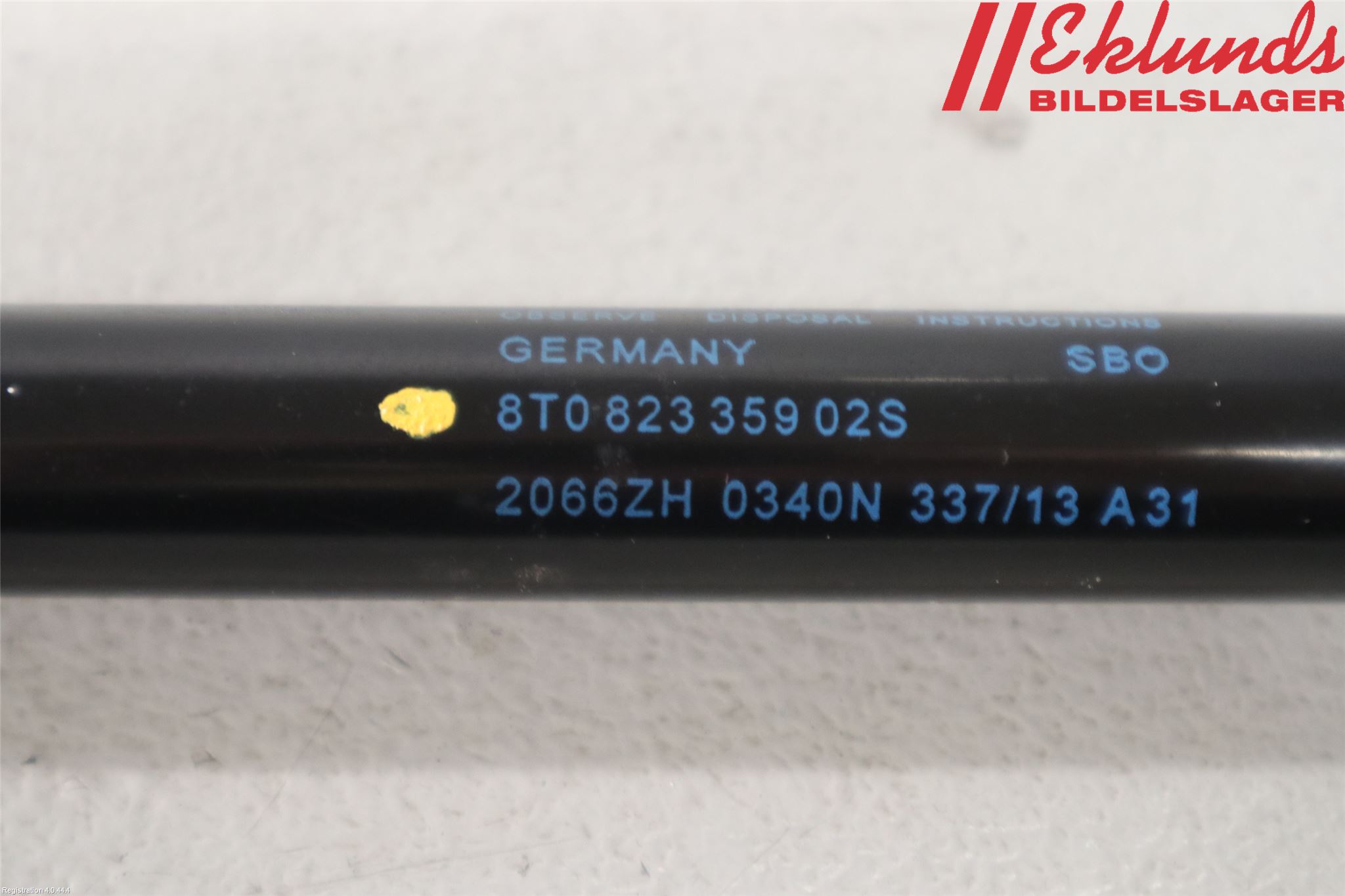 Audi A4 12-15 Gasfjäder Motorhuv