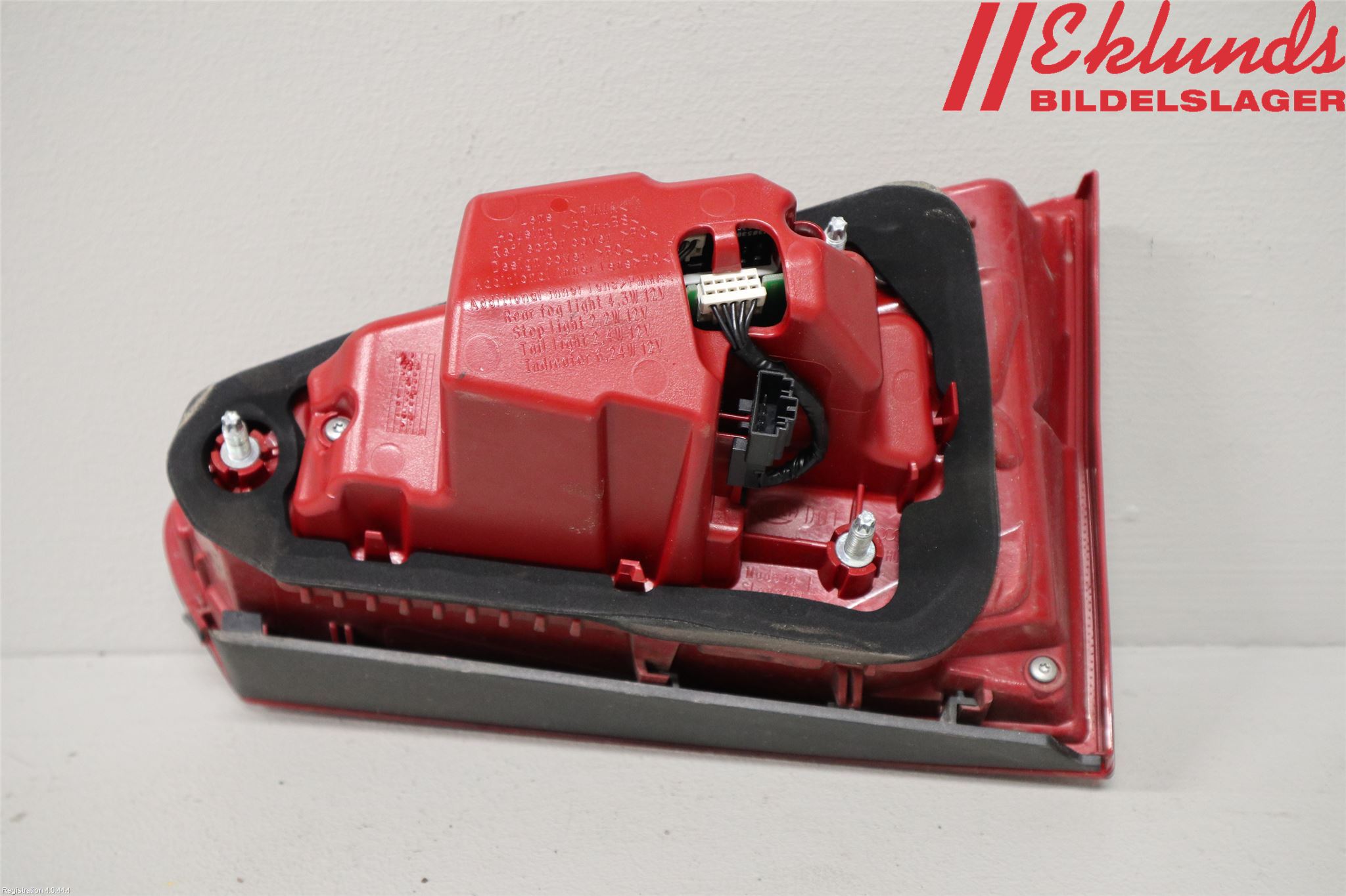 Audi A4 12-15 Bakljus Lucka Vä