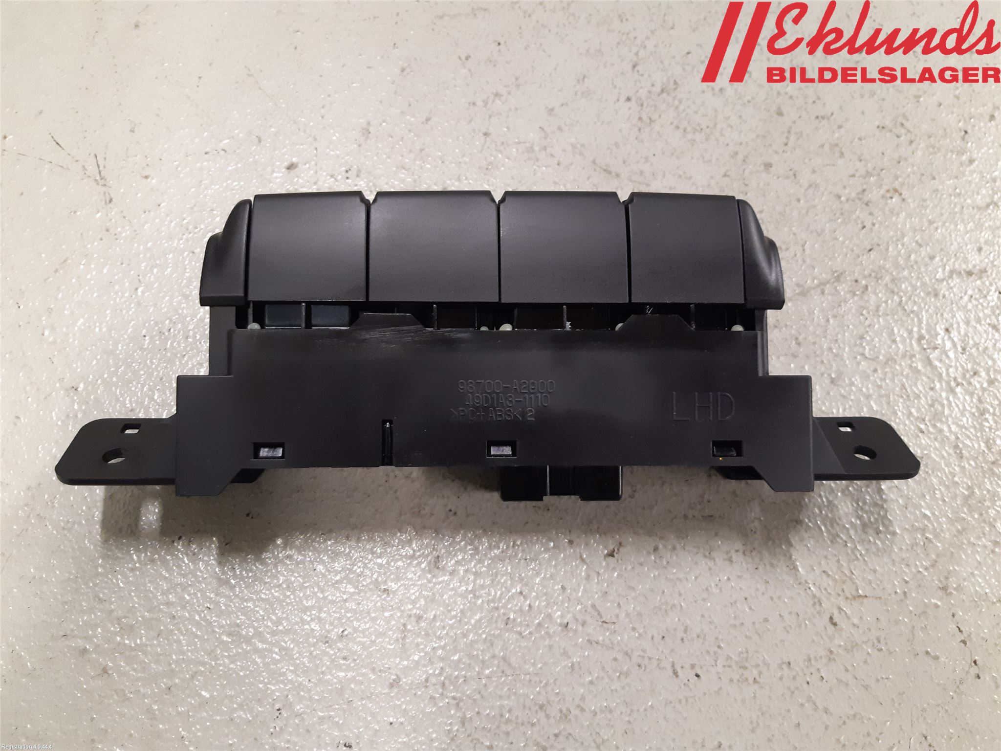 Kia CEED 12-18 Strömställare Antisladd