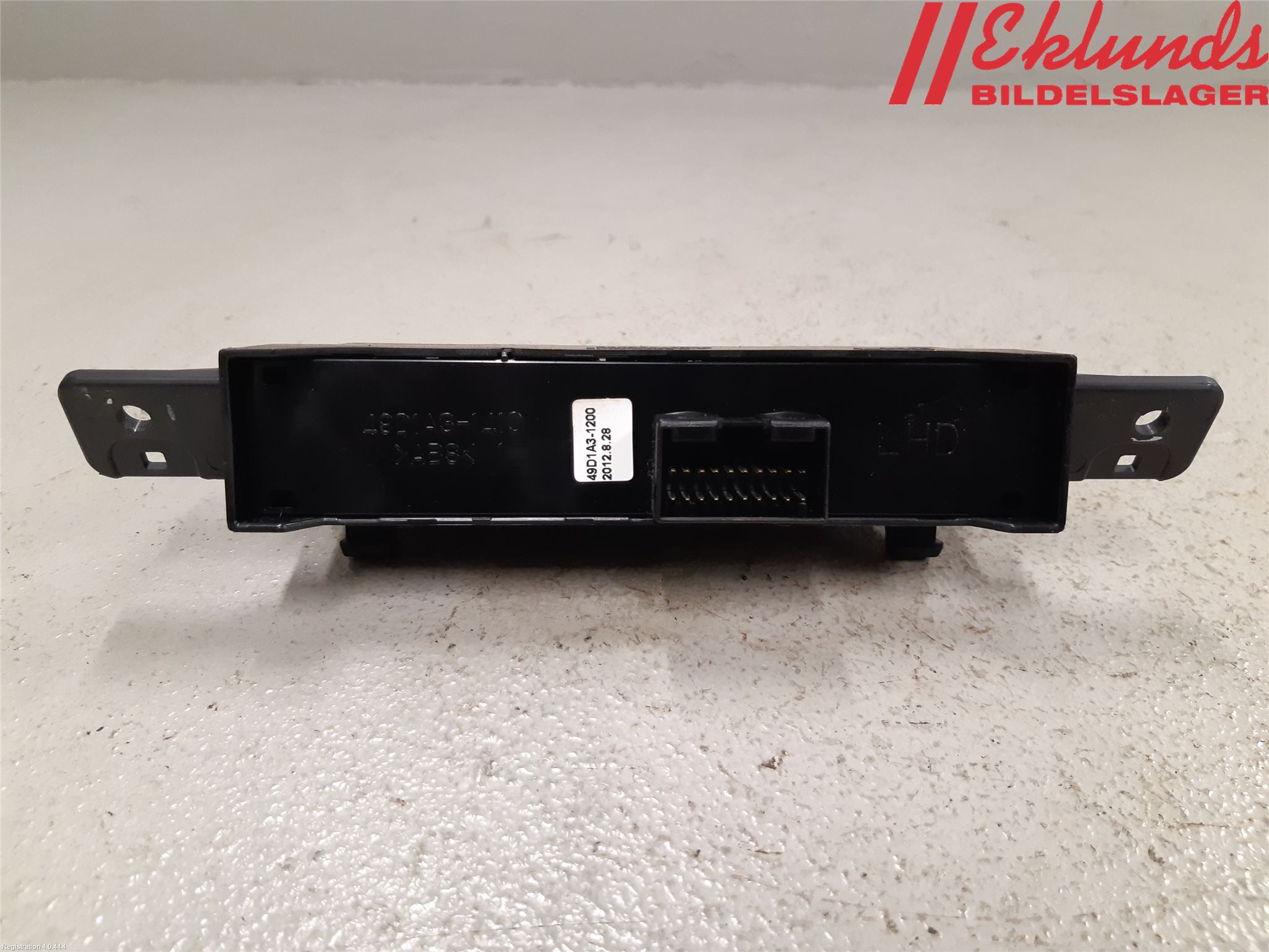 Kia CEED 12-18 Strömställare Antisladd