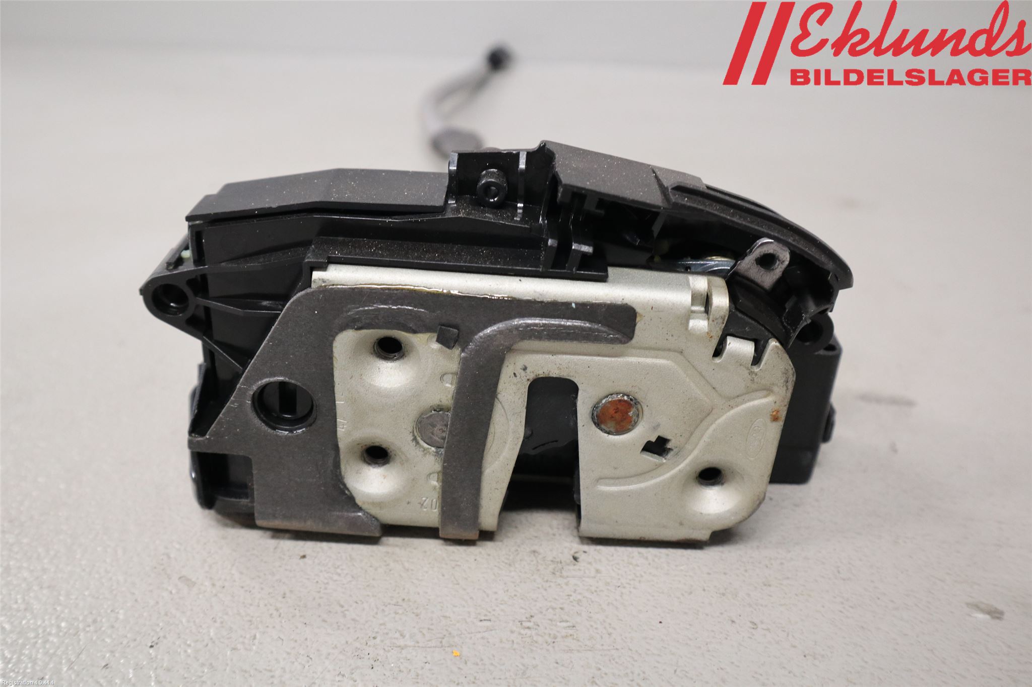 Volvo S60 11-13 Låskista-Dörrlås