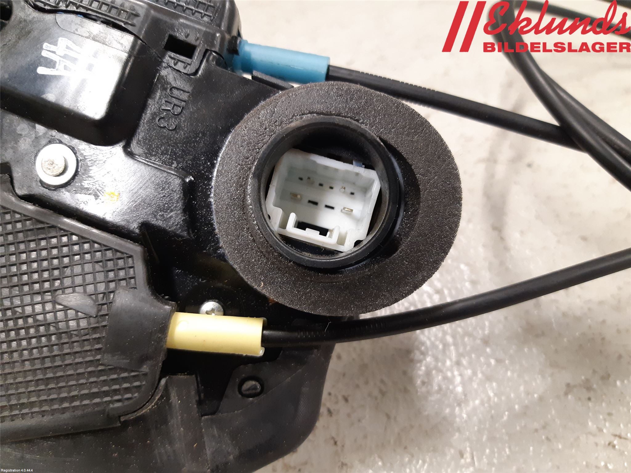 Toyota VERSO 09-18 Låskista-Dörrlås