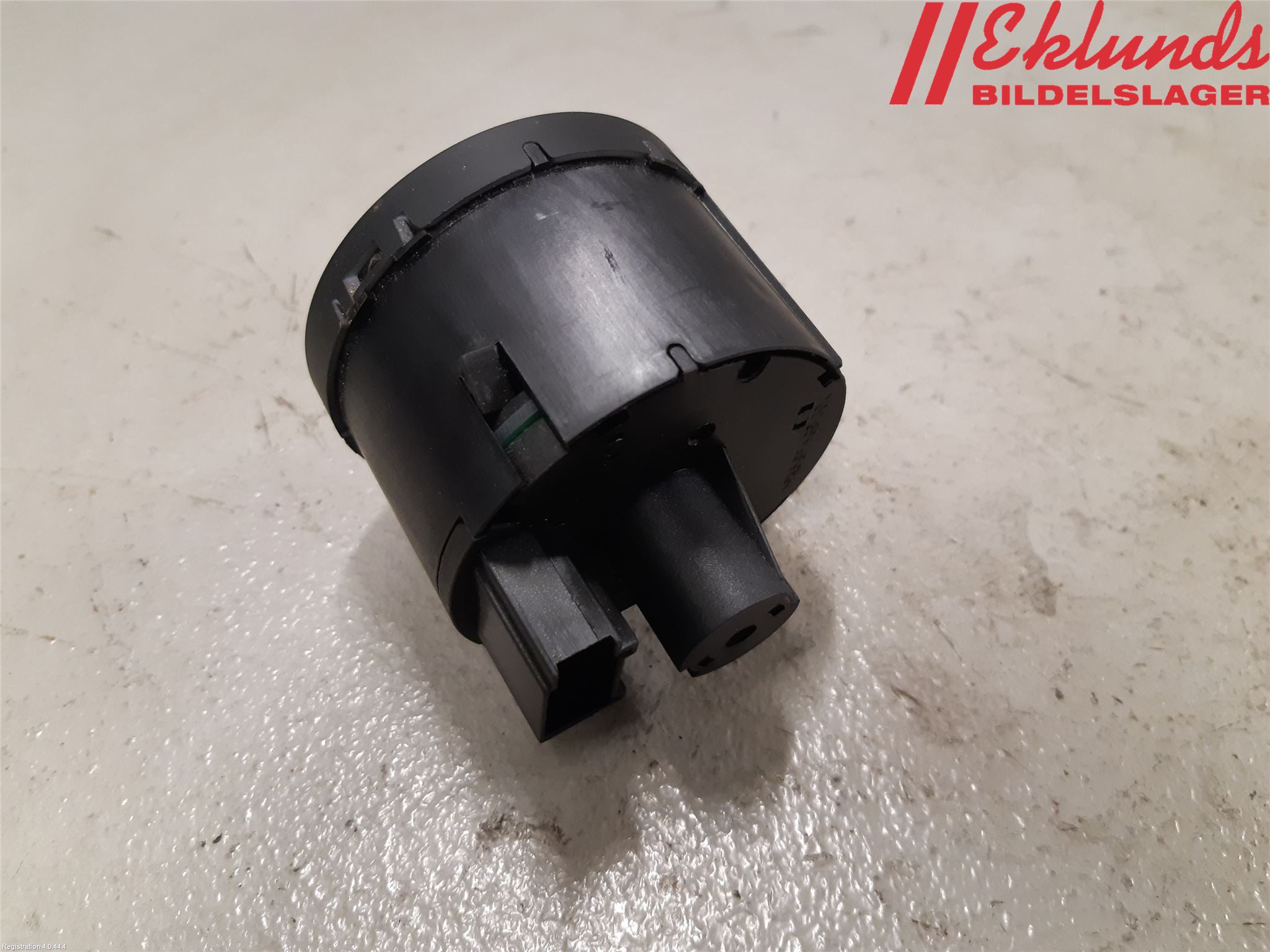 Volkswagen VW CADDY 16-20 Strömställare Ljus