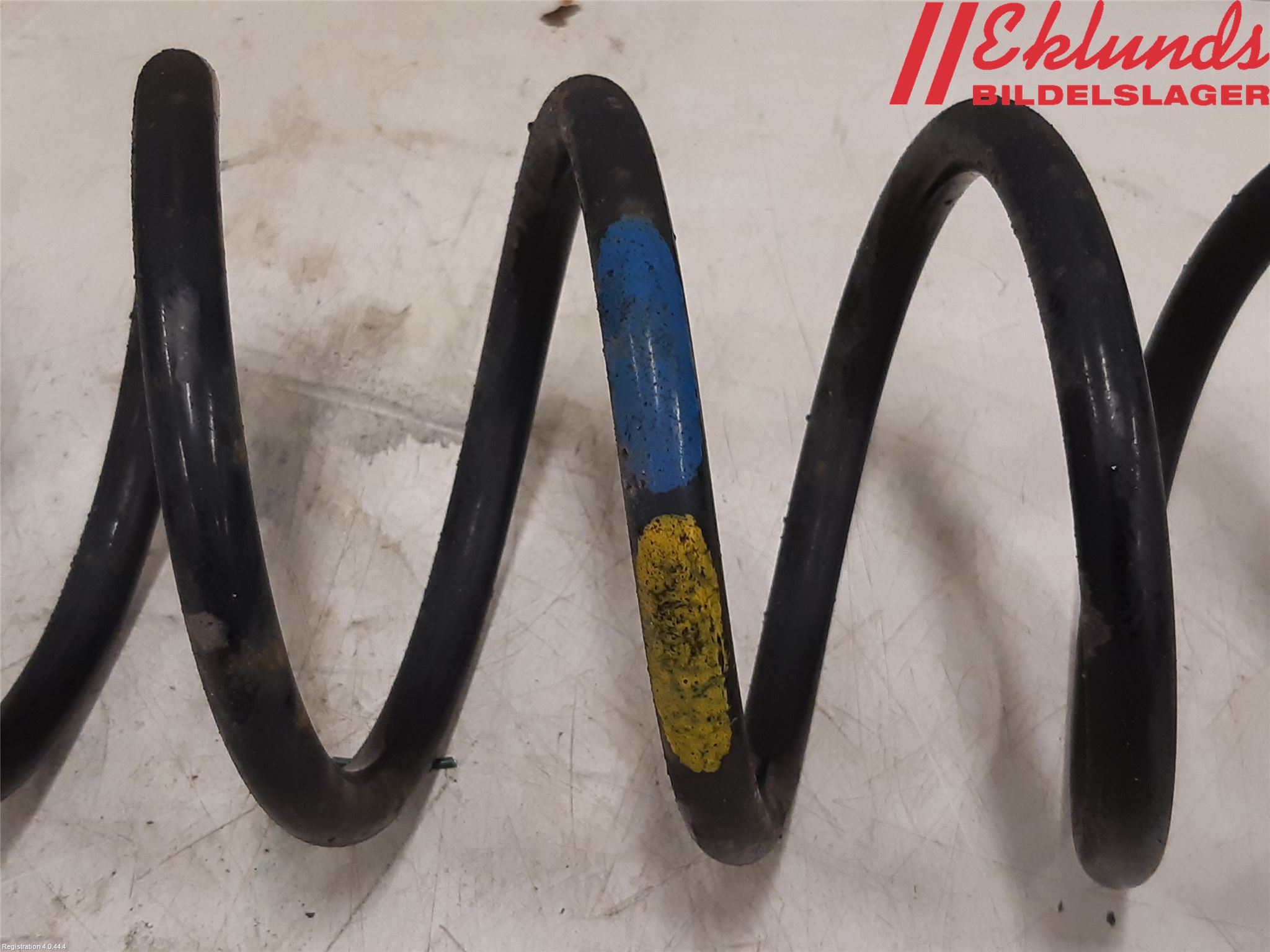 Nissan MICRA 11-16 Fjäder Fram