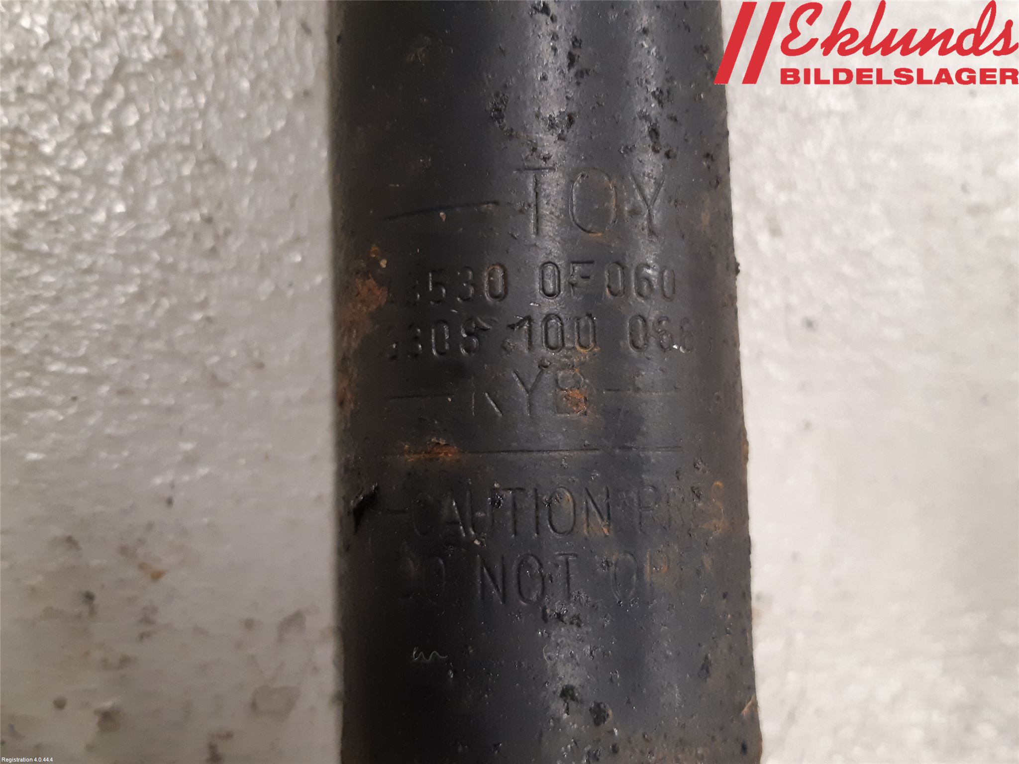 Toyota VERSO 09-18 Stötdämpare Bak