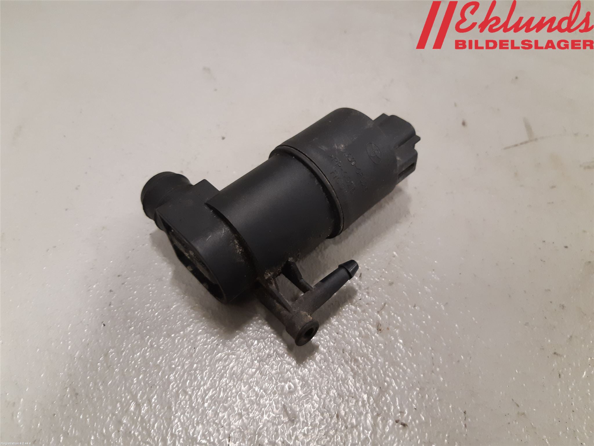 Toyota VERSO 09-18 Spolarpump Baklucka