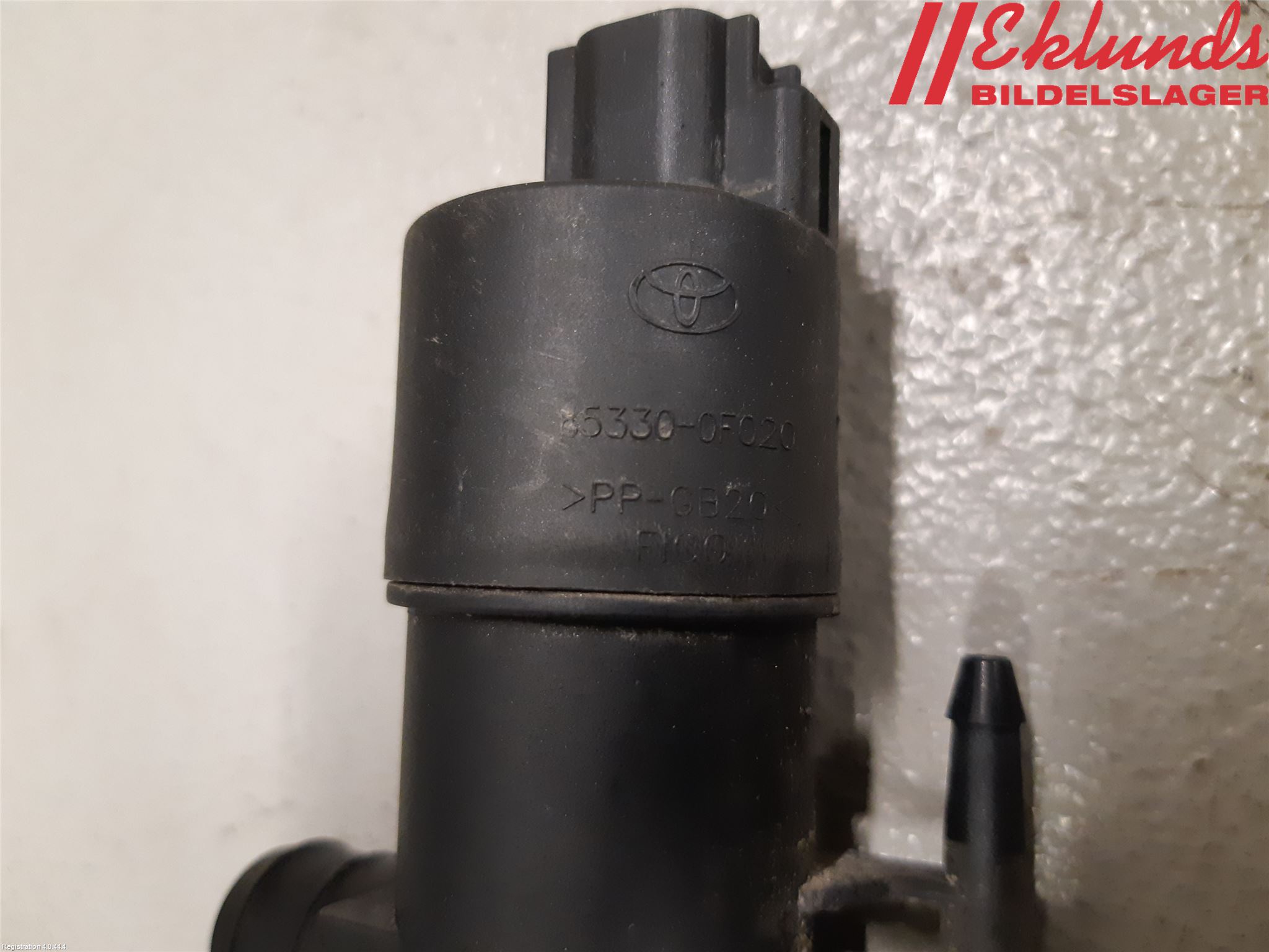 Toyota VERSO 09-18 Spolarpump Baklucka