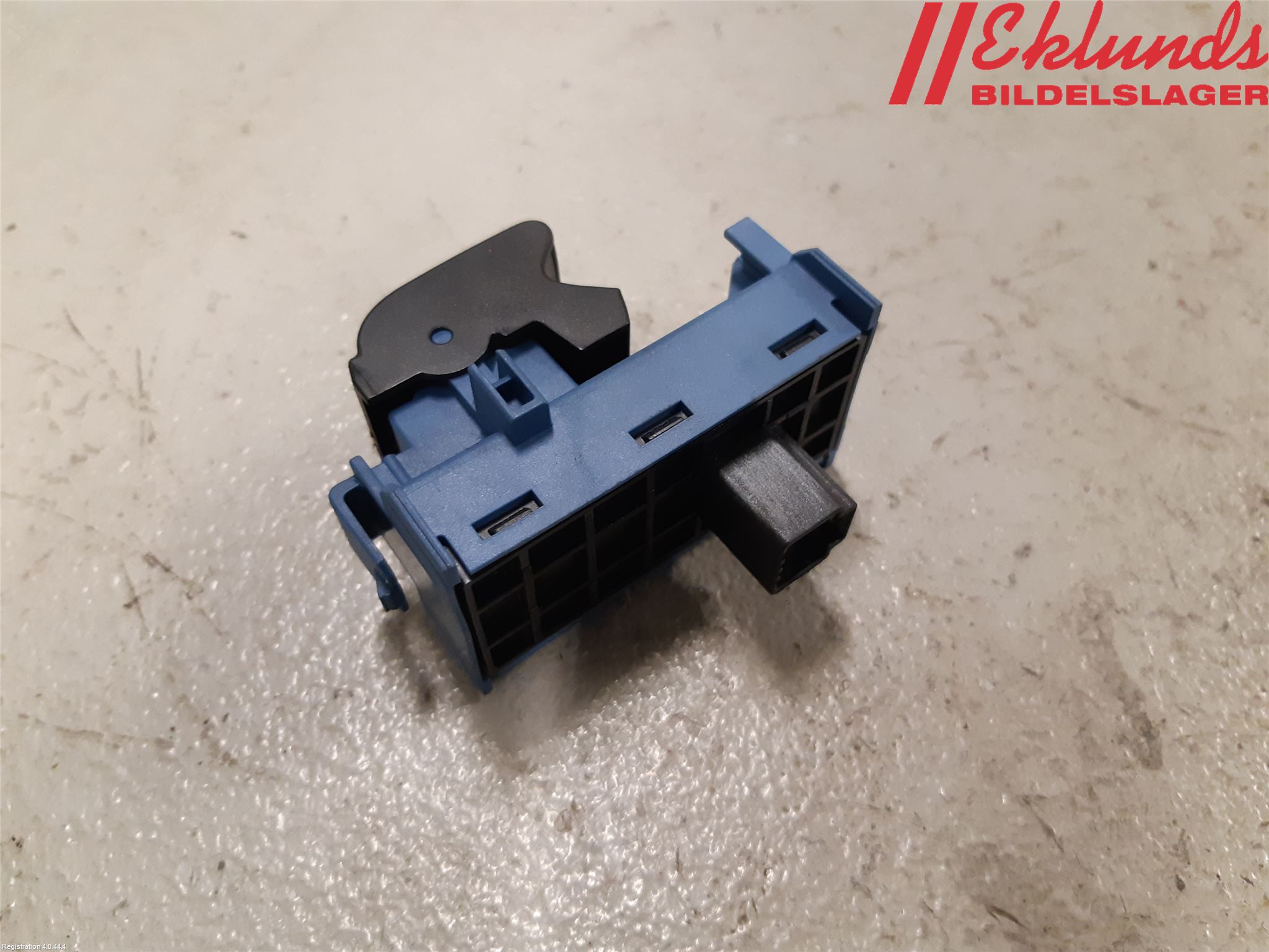 Toyota VERSO 09-18 Strömställare Elhiss