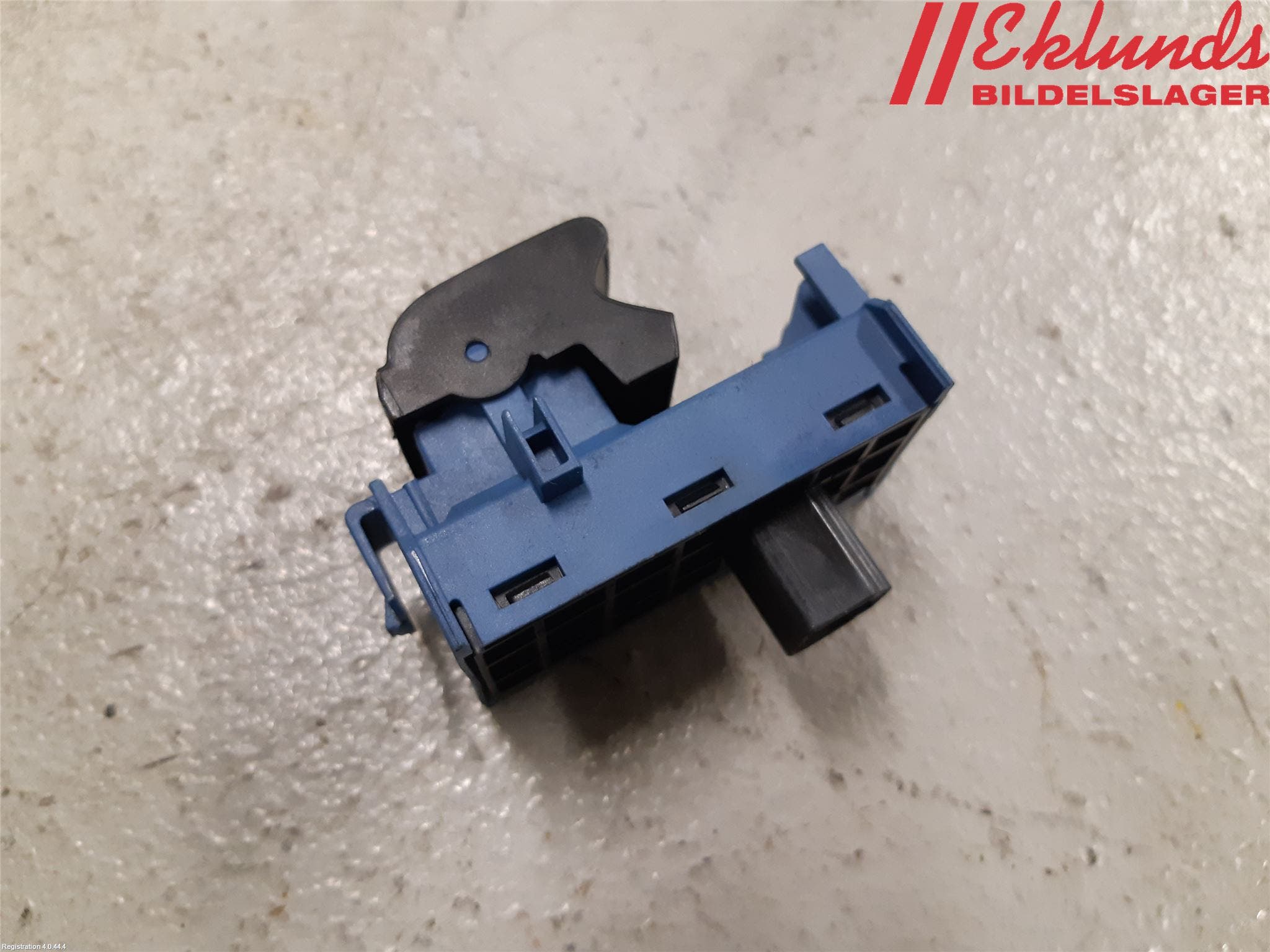 Toyota VERSO 09-18 Strömställare Elhiss