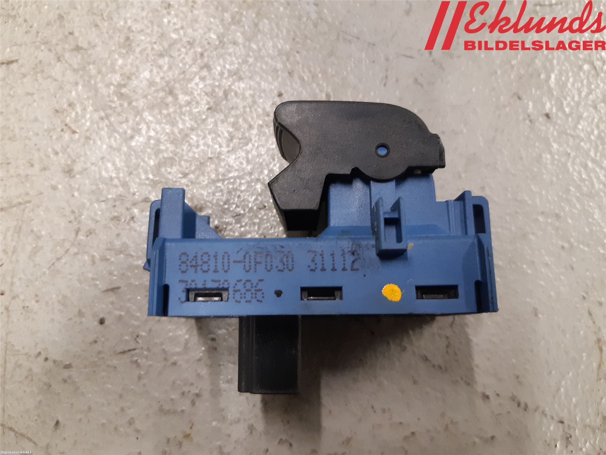 Toyota VERSO 09-18 Strömställare Elhiss