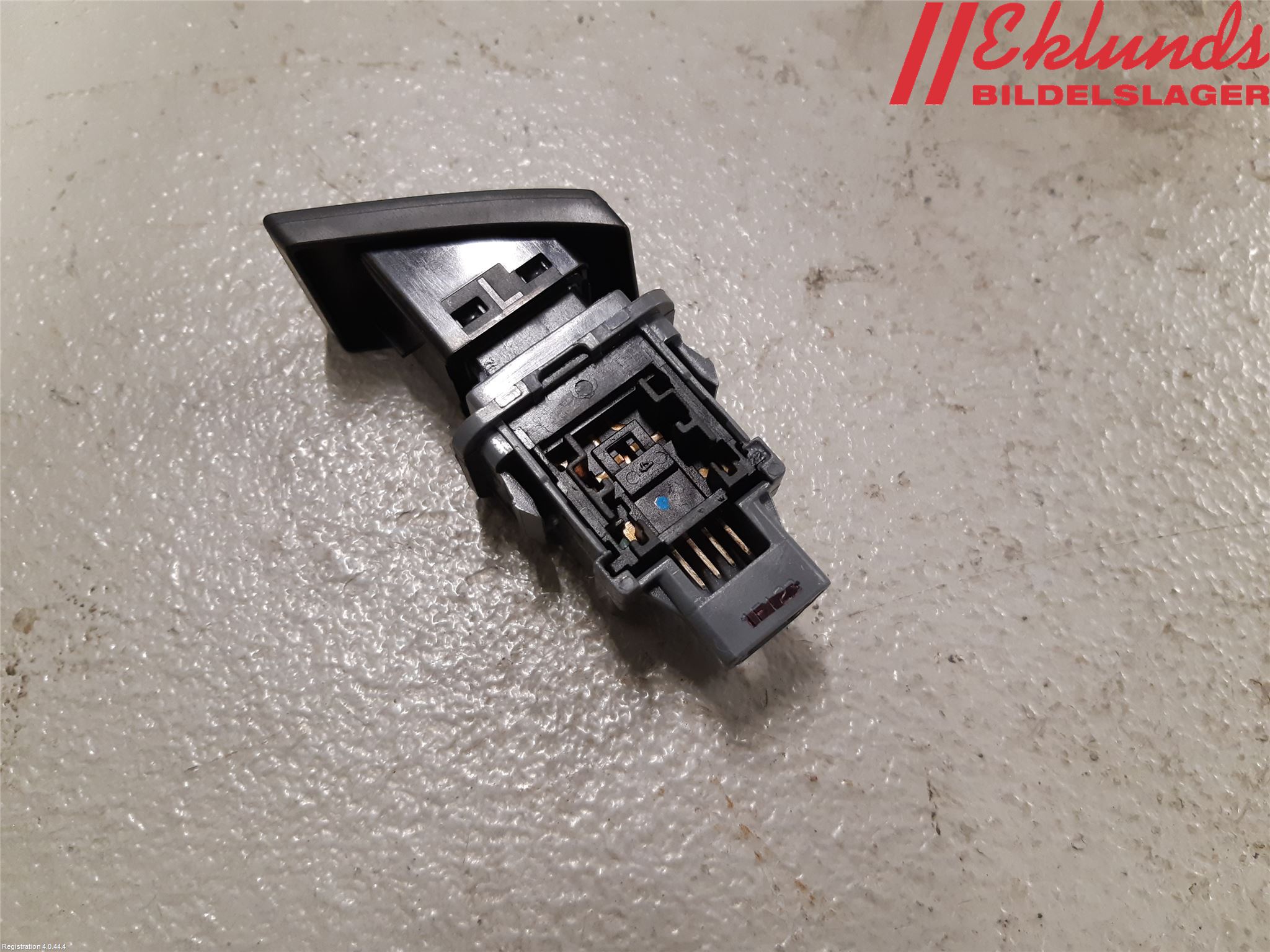 Toyota VERSO 09-18 Strömställare Varnings