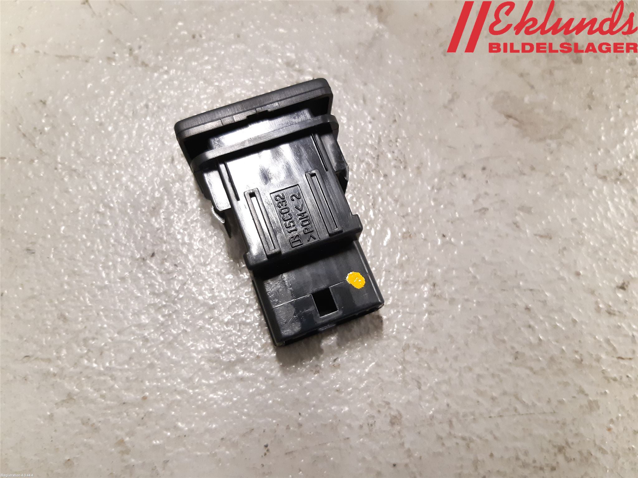 Toyota VERSO 09-18 Strömställare Antisladd