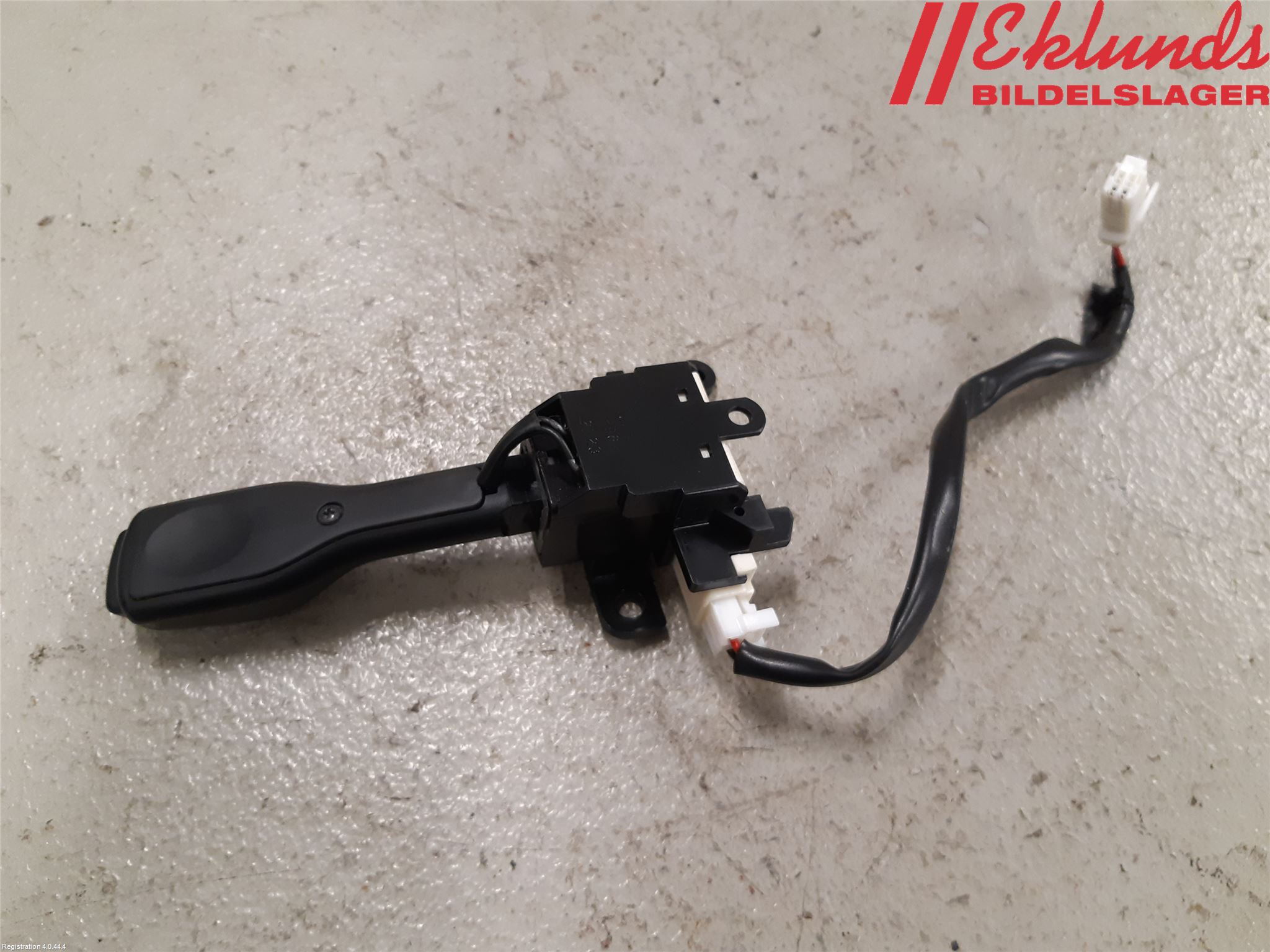 Toyota VERSO 09-18 Farthållare