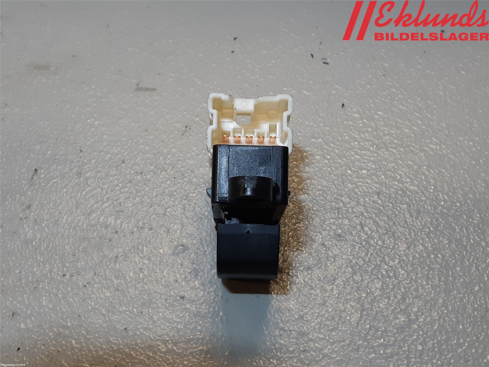 Suzuki VITARA 15- Strömställare Elhiss