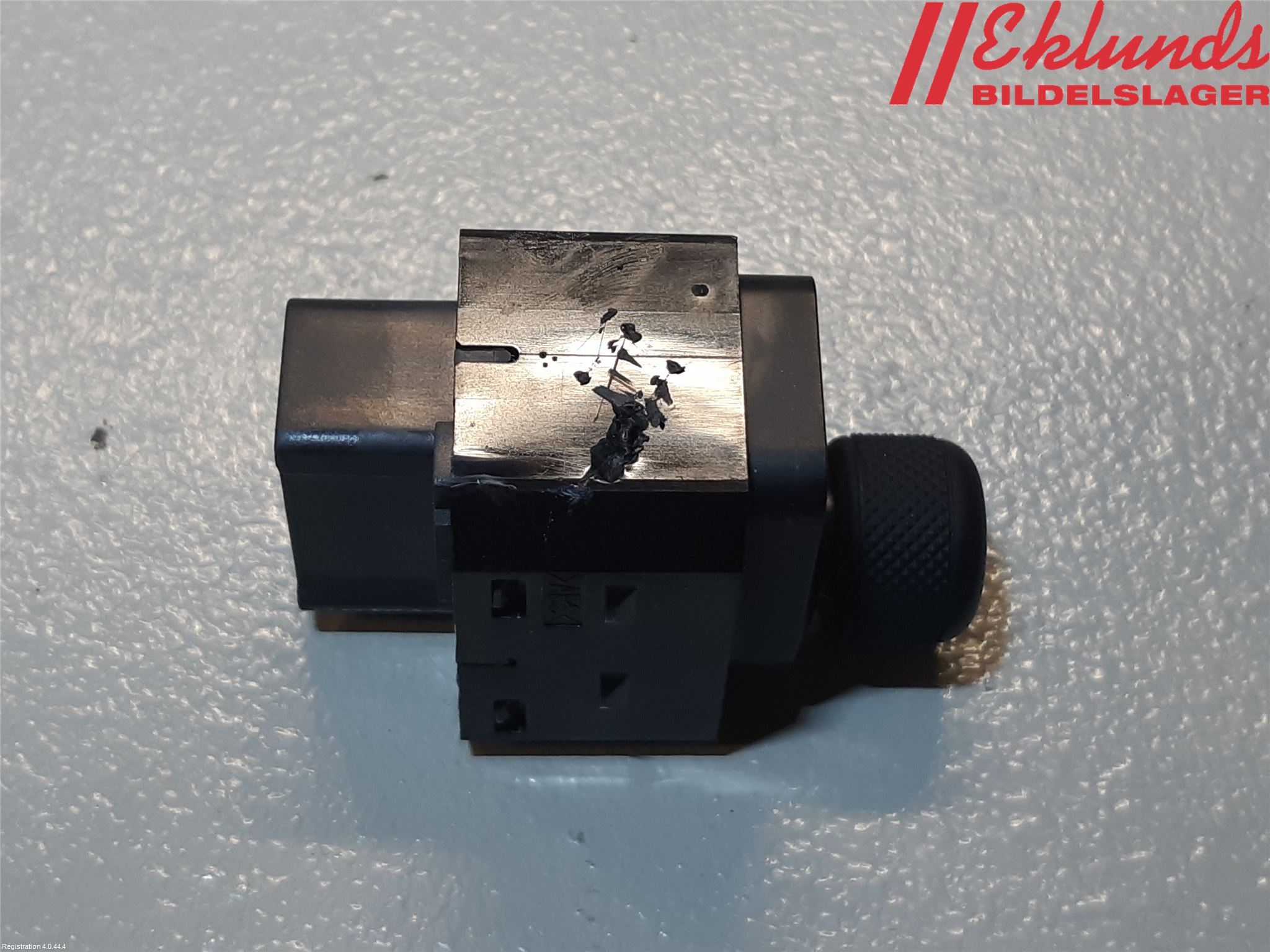 Suzuki VITARA 15- Strömställare Spegel