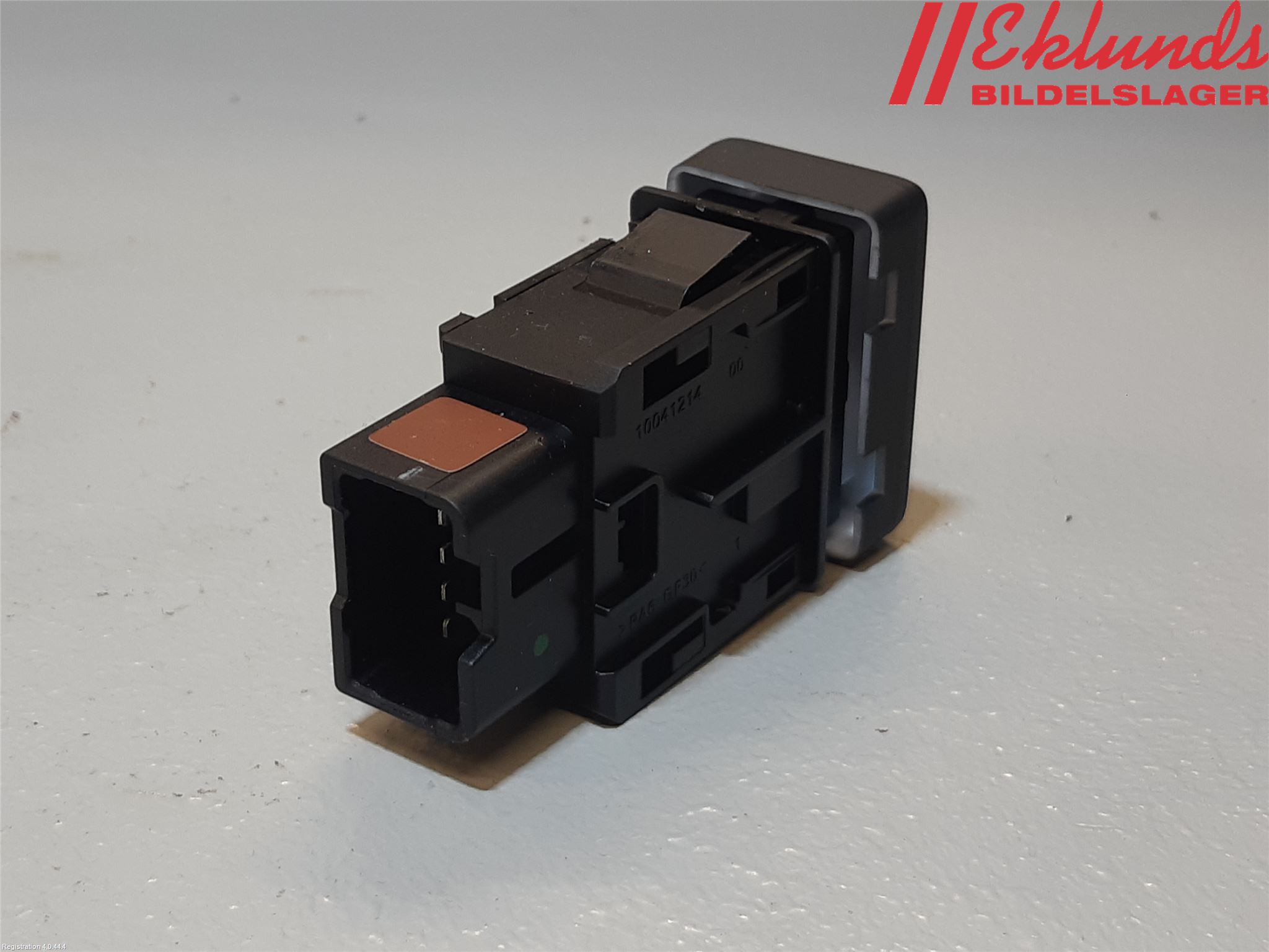 Suzuki VITARA 15- Strömställare Antisladd