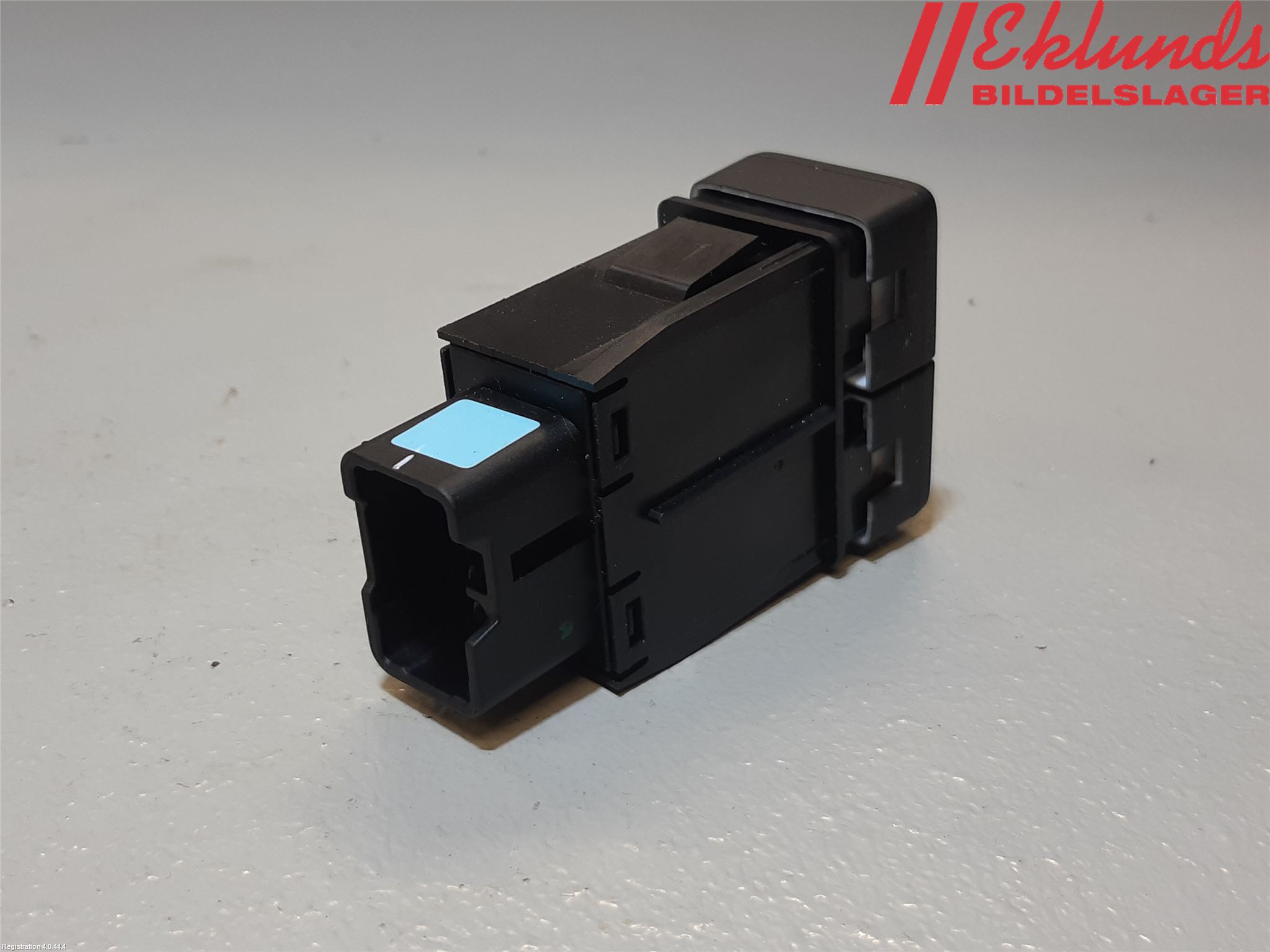 Suzuki VITARA 15- Strömställare Övrigt