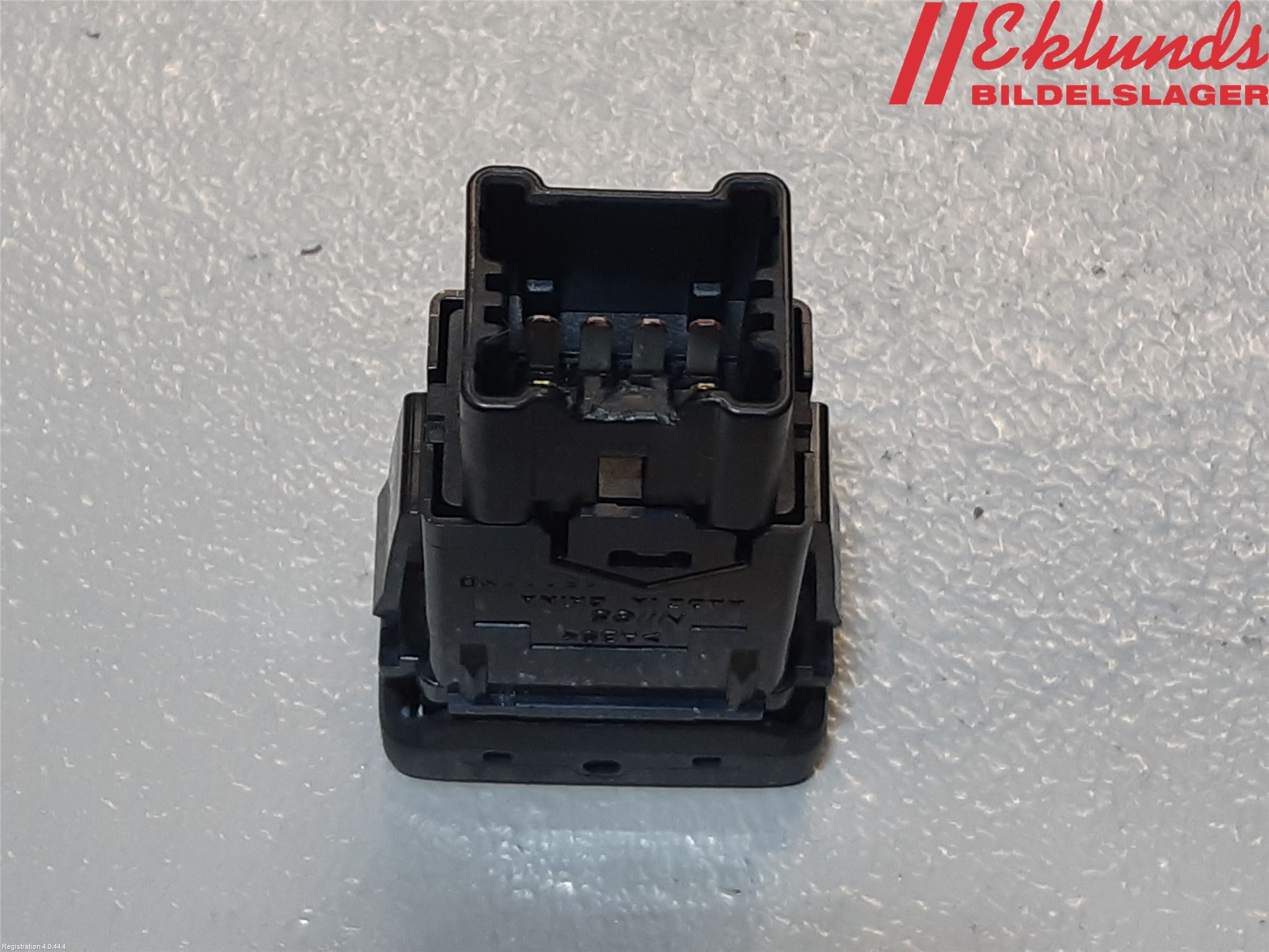 Suzuki VITARA 15- Strömställare Stolvärme