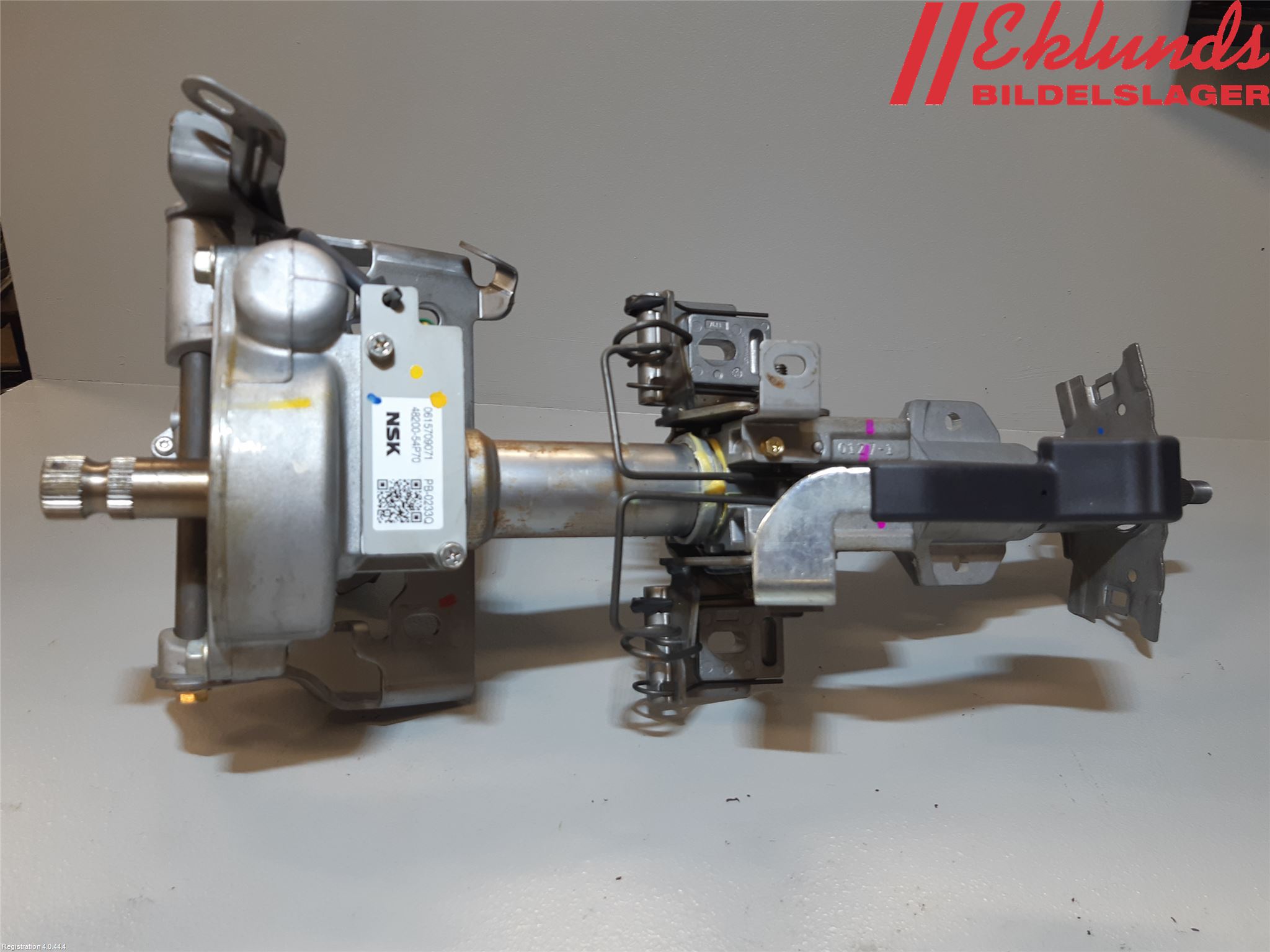 Suzuki VITARA 15- Rattaxelagg Med Inb Servo