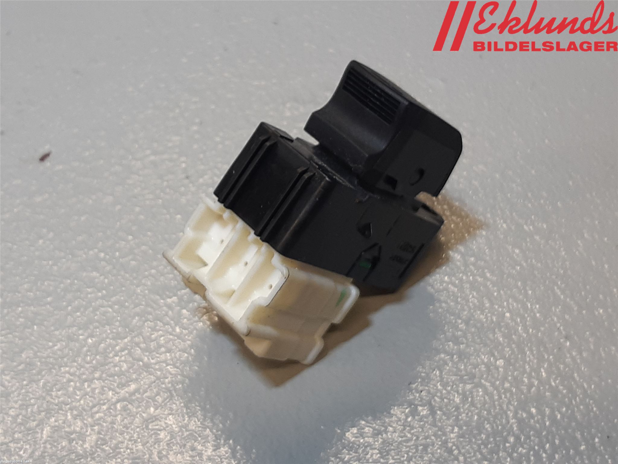 Suzuki VITARA 15- Strömställare Elhiss