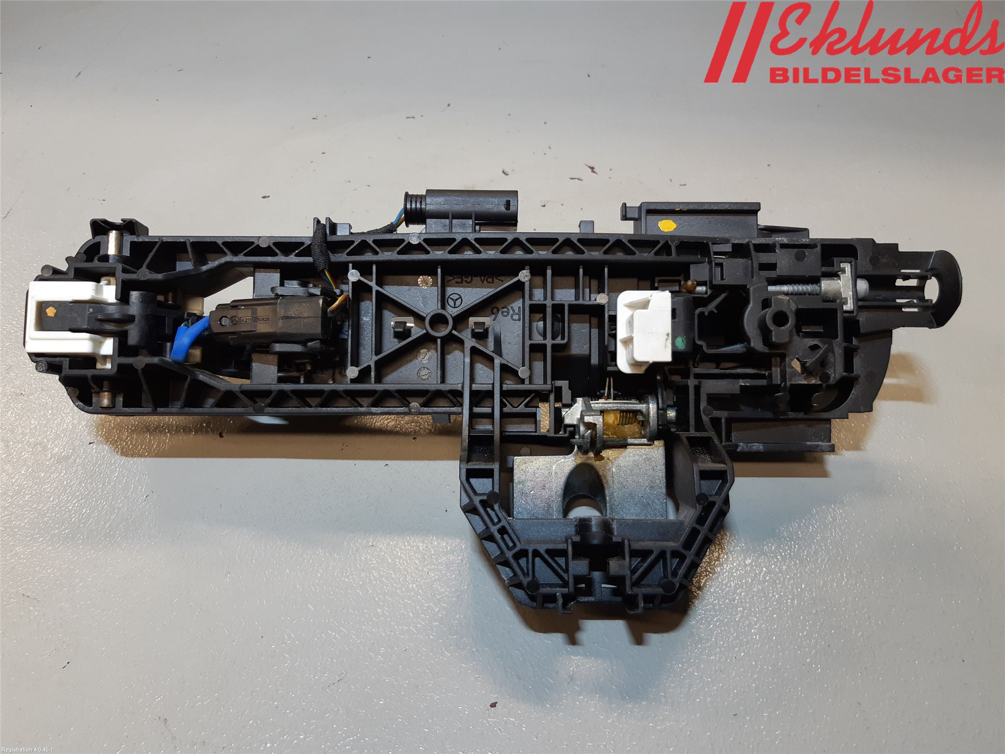 Mercedes-Benz MB CLS (C218/X218) 11-17 Dörrhandtag Yttre Hö