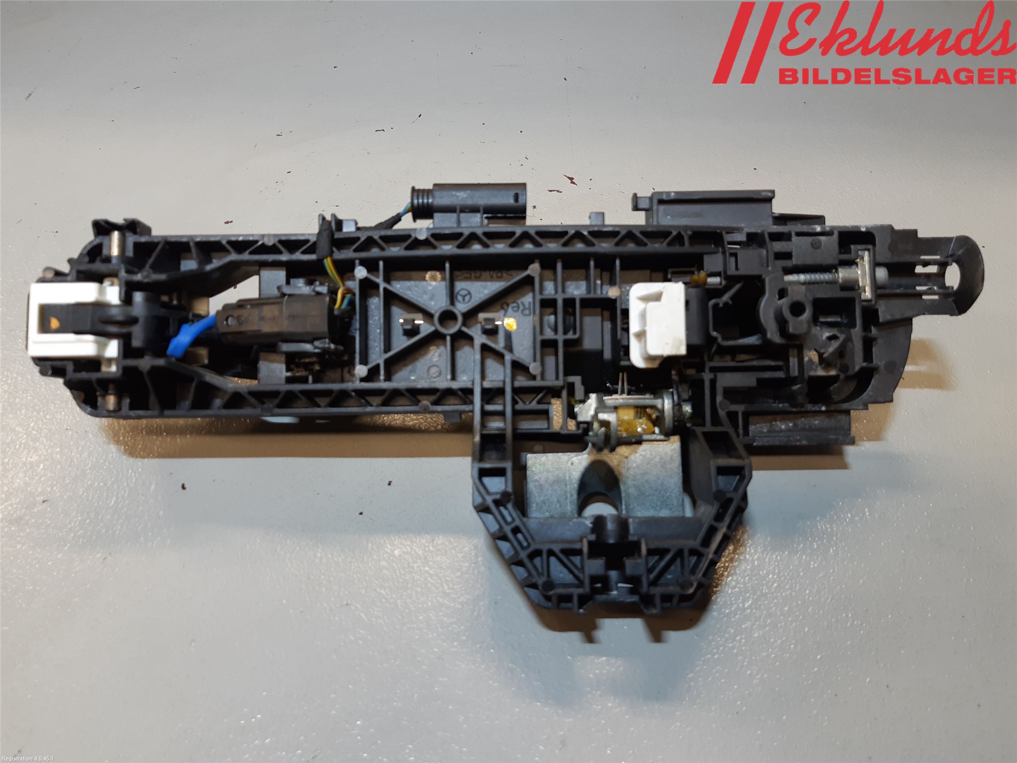 Mercedes-Benz MB CLS (C218/X218) 11-17 Dörrhandtag Yttre Hö