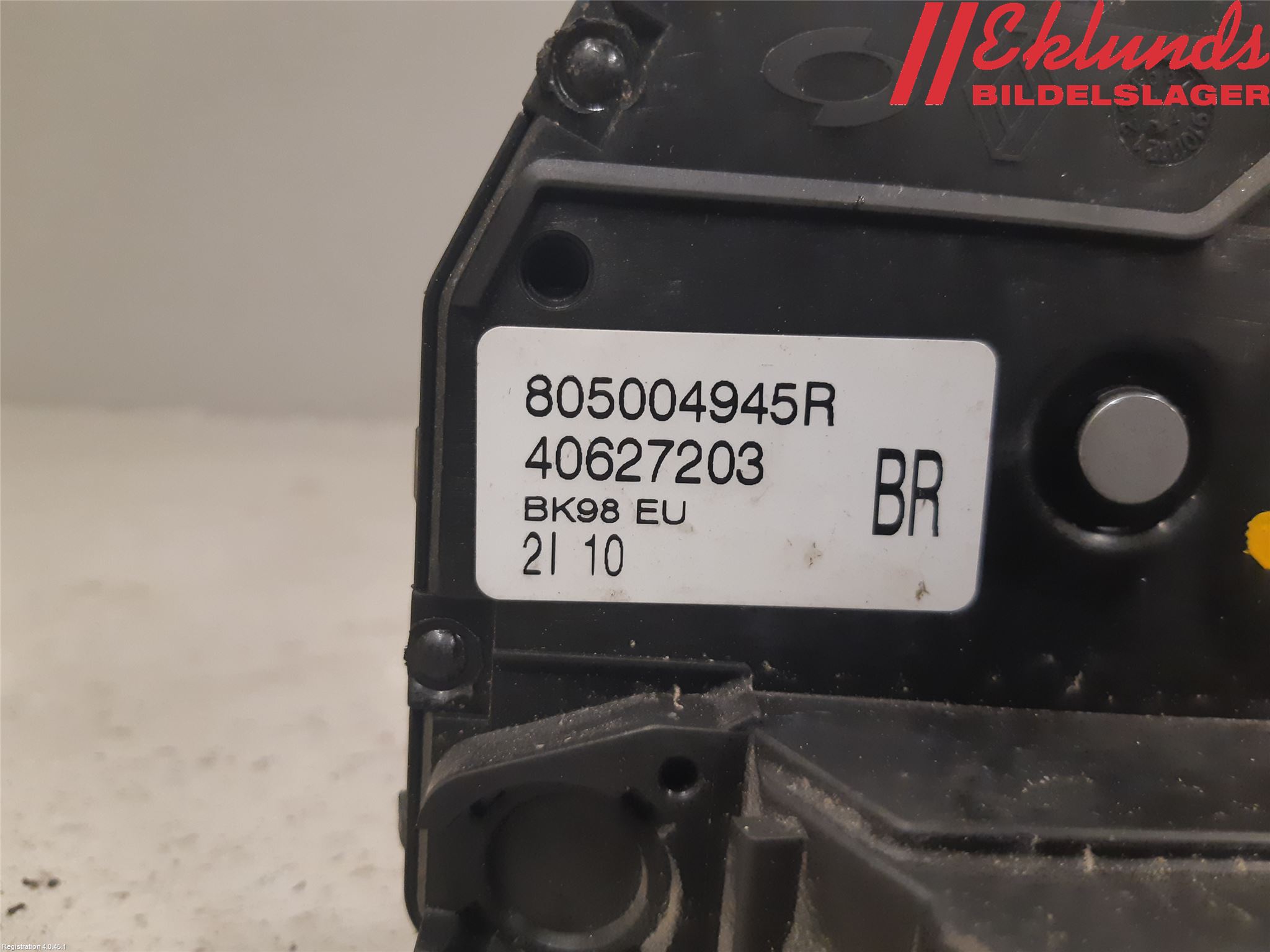 Renault CLIO IV 12-16 Låskista-Dörrlås