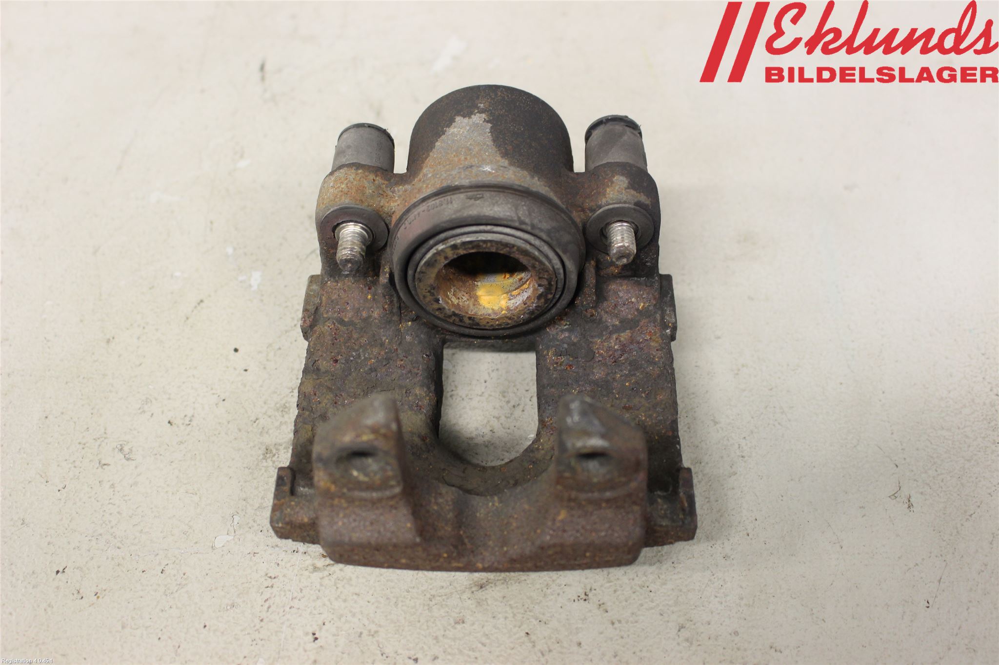 BMW 5 E60/61 Sed/Tou 02-10 Bromsok Bak Vänster