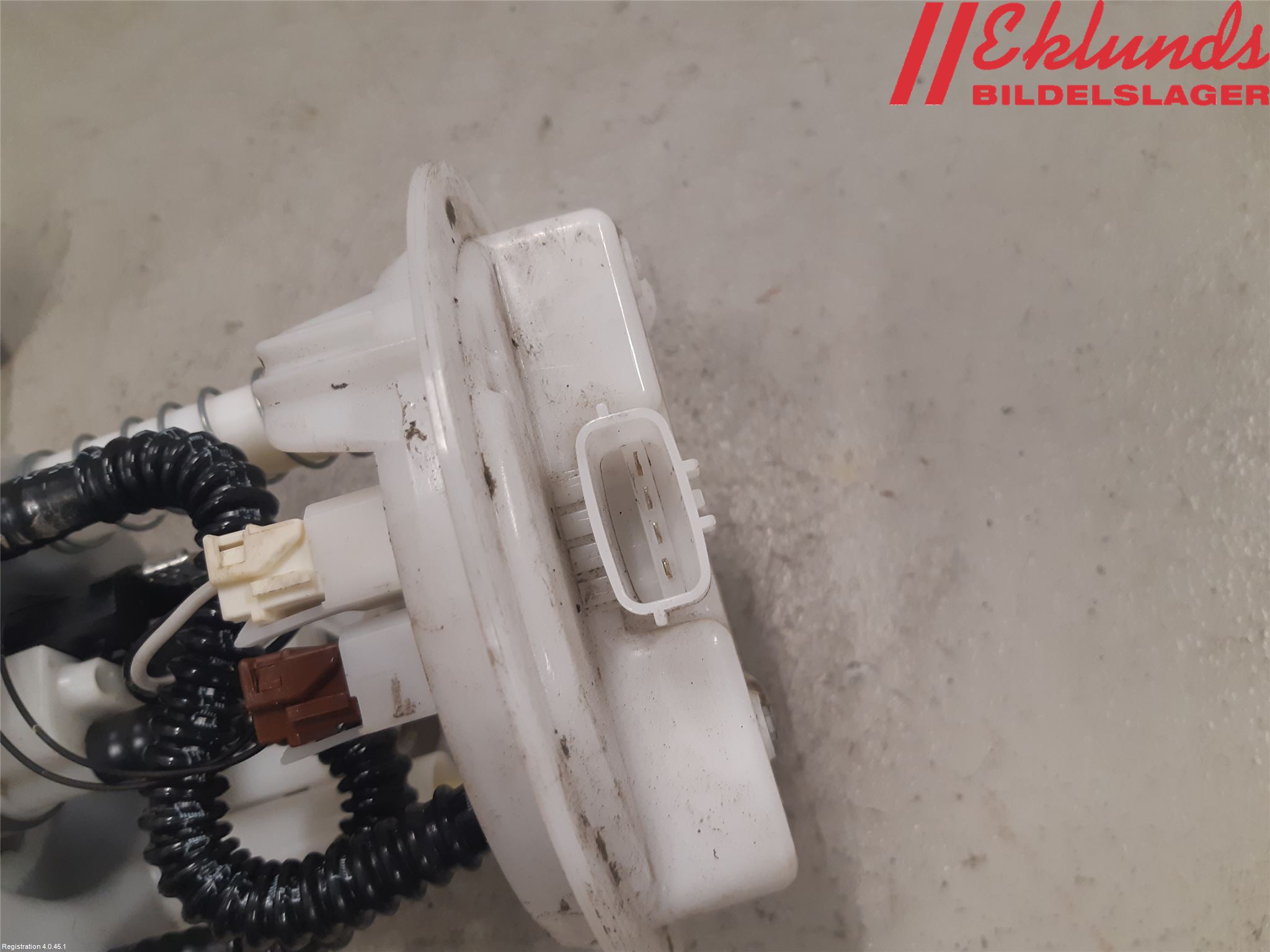 Renault CLIO IV 12-16 Bränslepump El