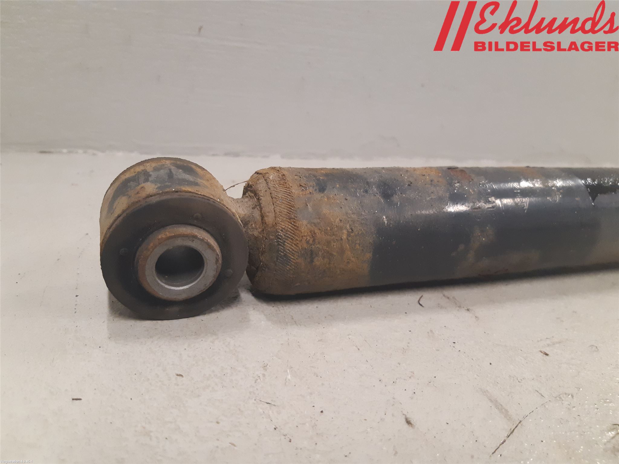 Renault CLIO IV 12-16 Stötdämpare Bak