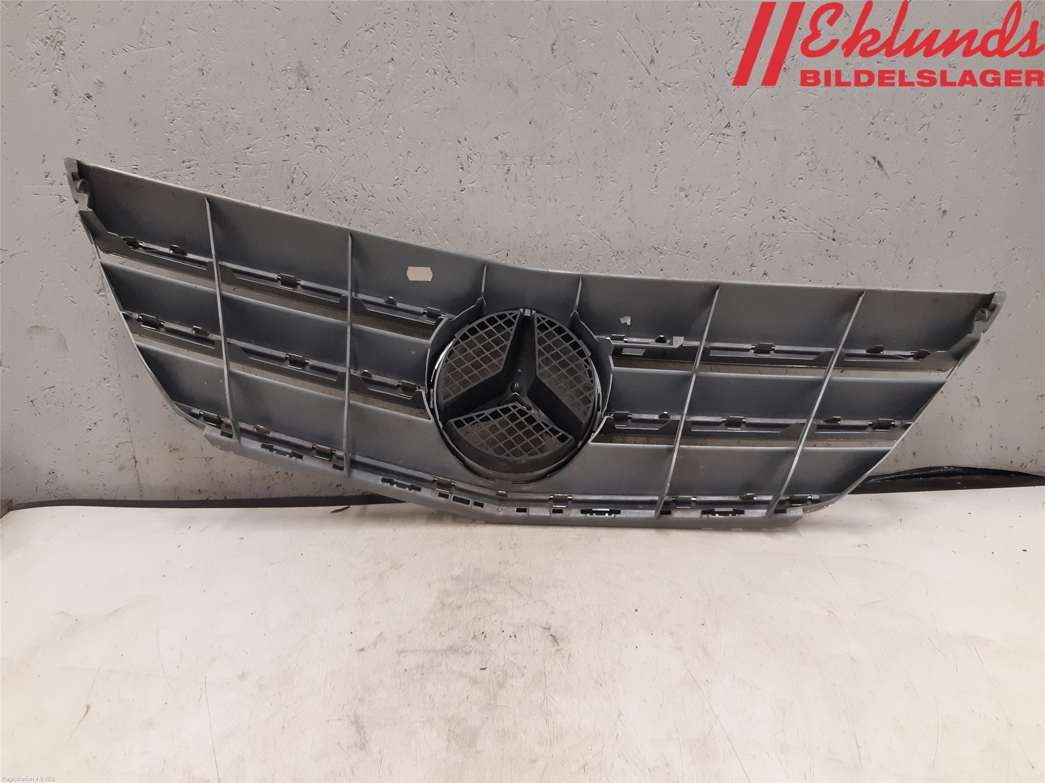 Mercedes-Benz MB B-KLASS (W245) 05-12 Grill Komp