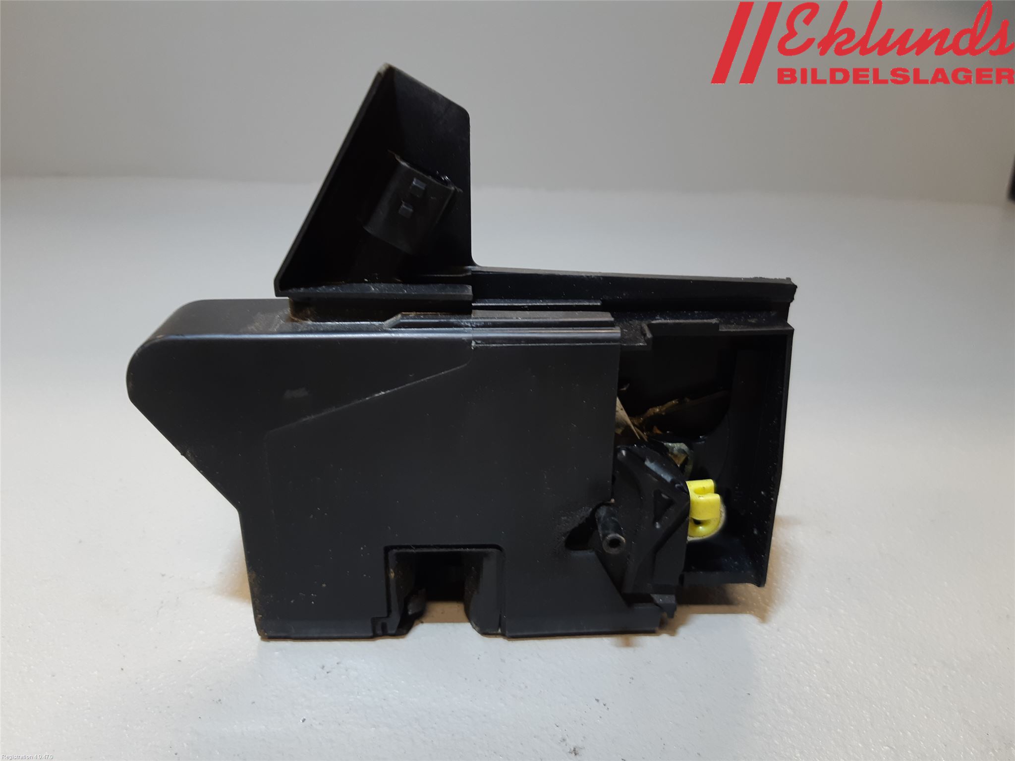 Dacia LOGAN MCV/STEPWAY Låskista-Dörrlås