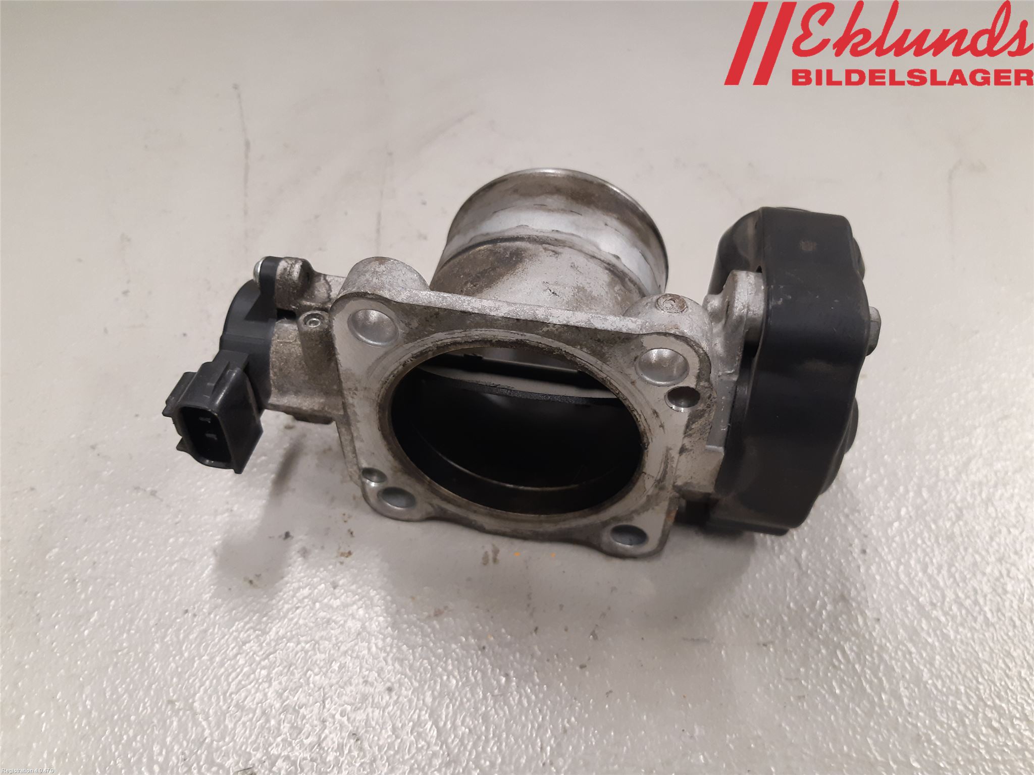 Toyota HI-ACE 06-12 Injspjällhus