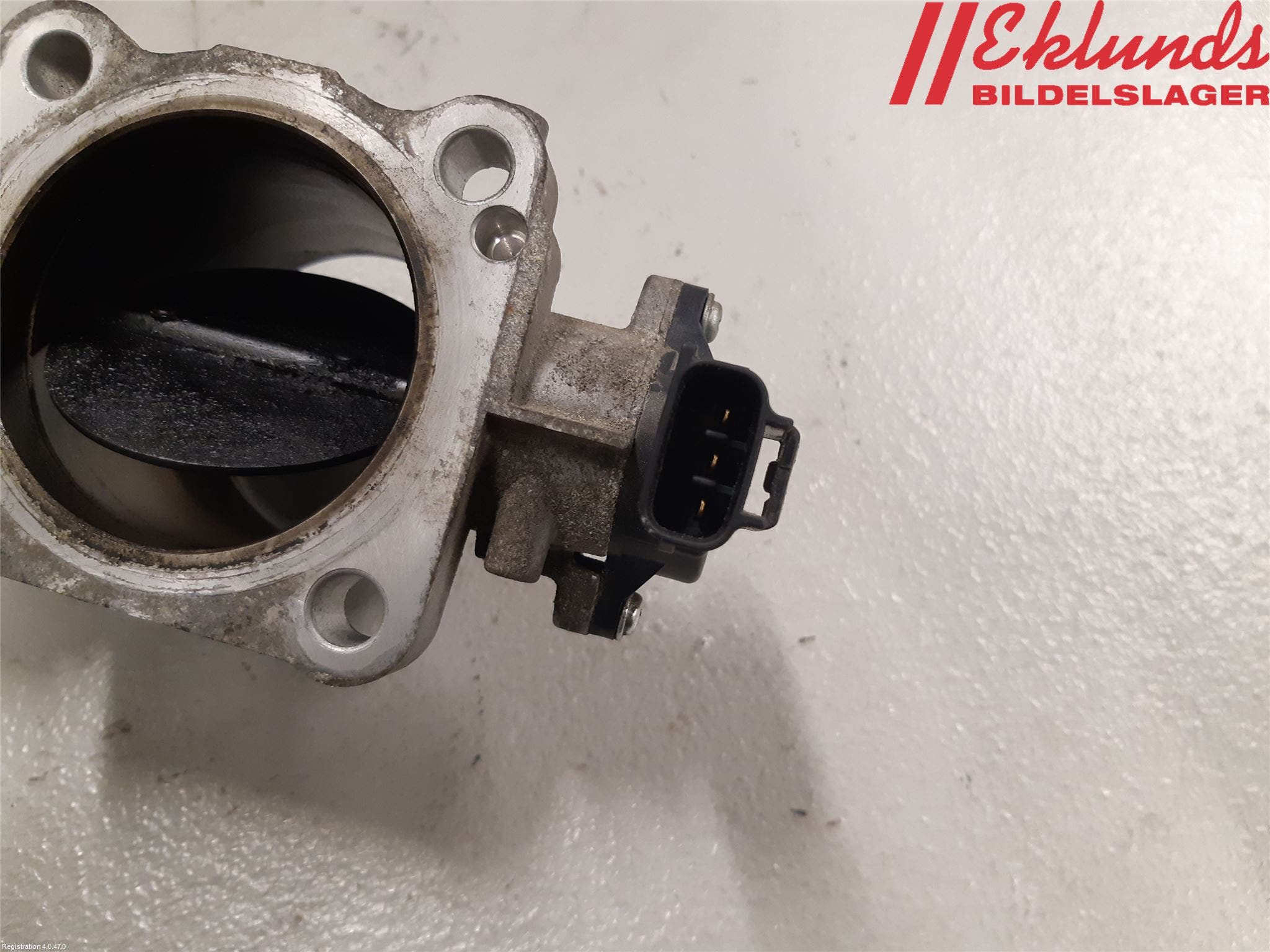 Toyota HI-ACE 06-12 Injspjällhus