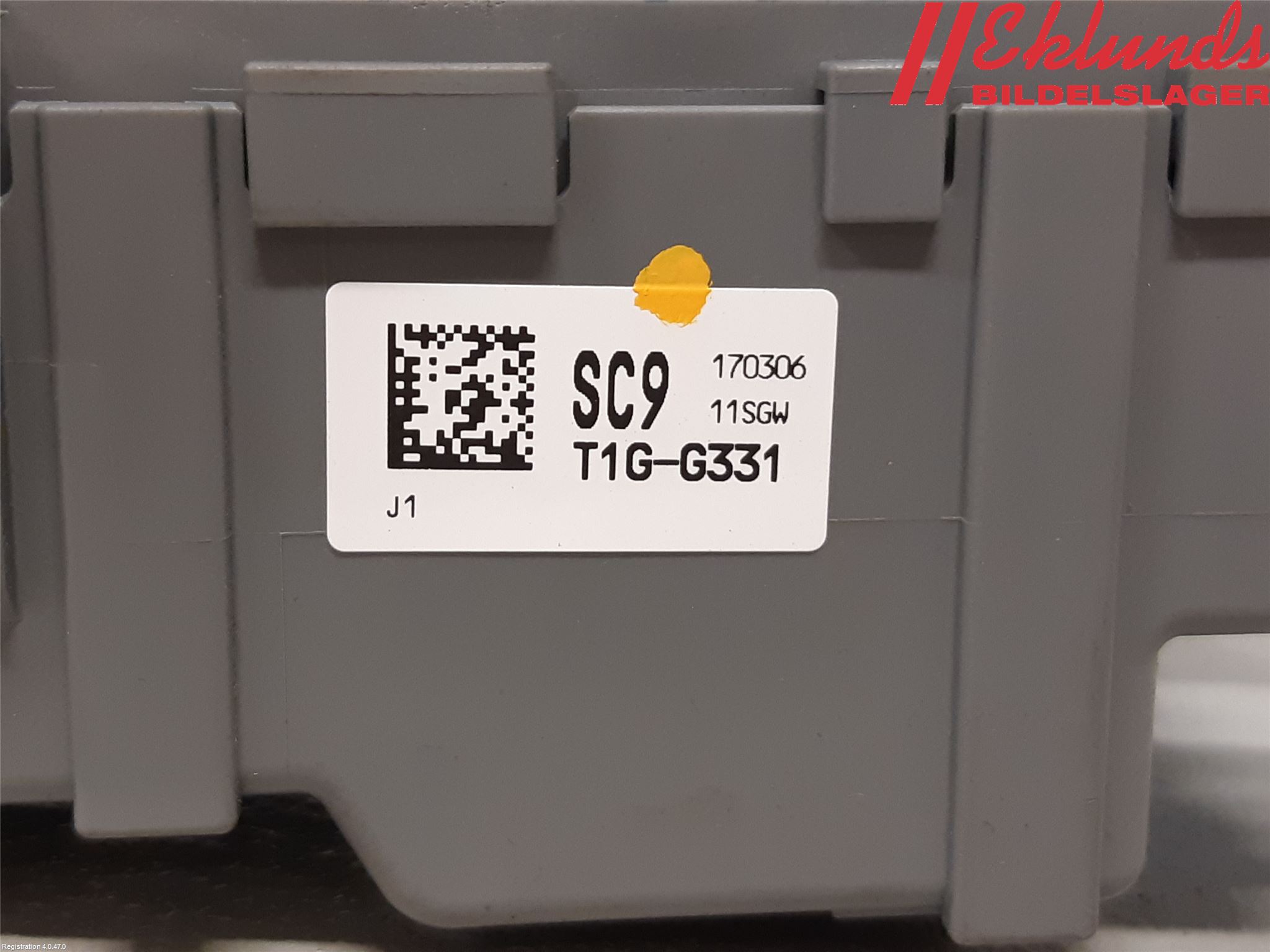 Honda CR-V 13-18 Säkringsdosa-Elcentral