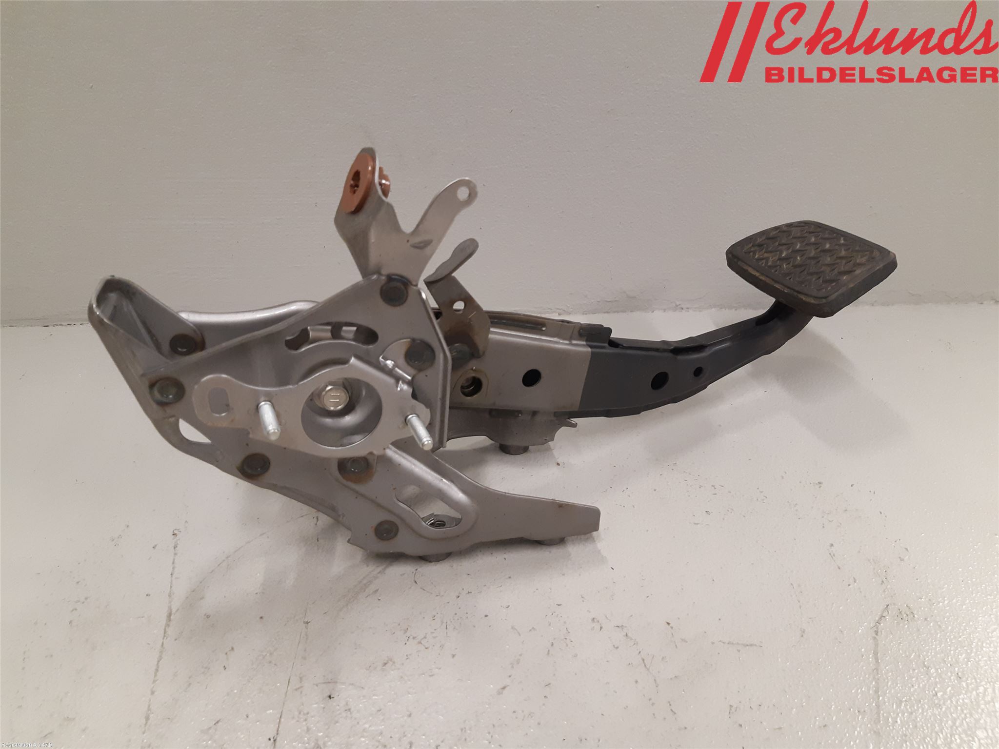 Lexus CT 200h Bromspedal