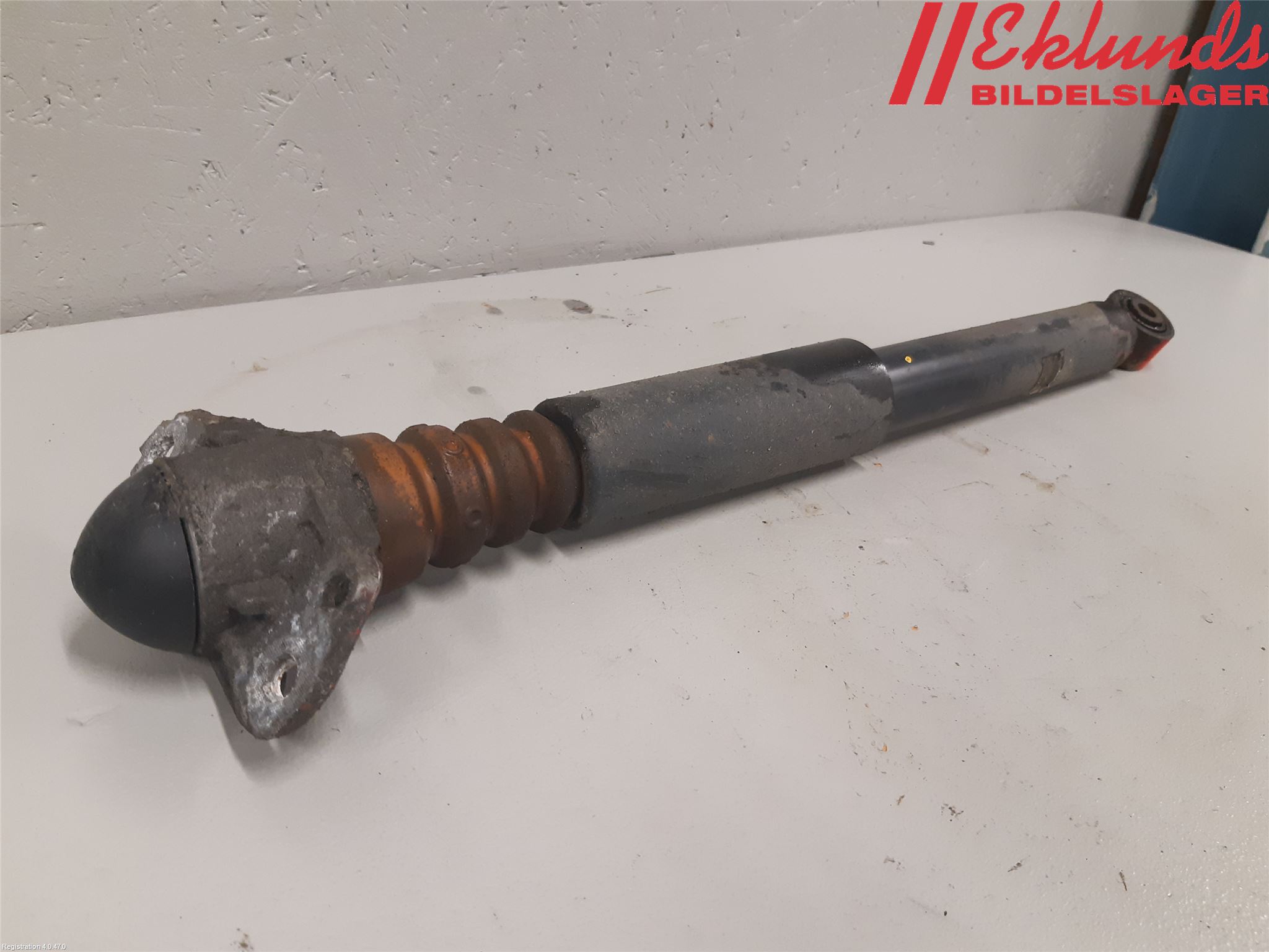 Volkswagen VW SHARAN 11- Stötdämpare Bak